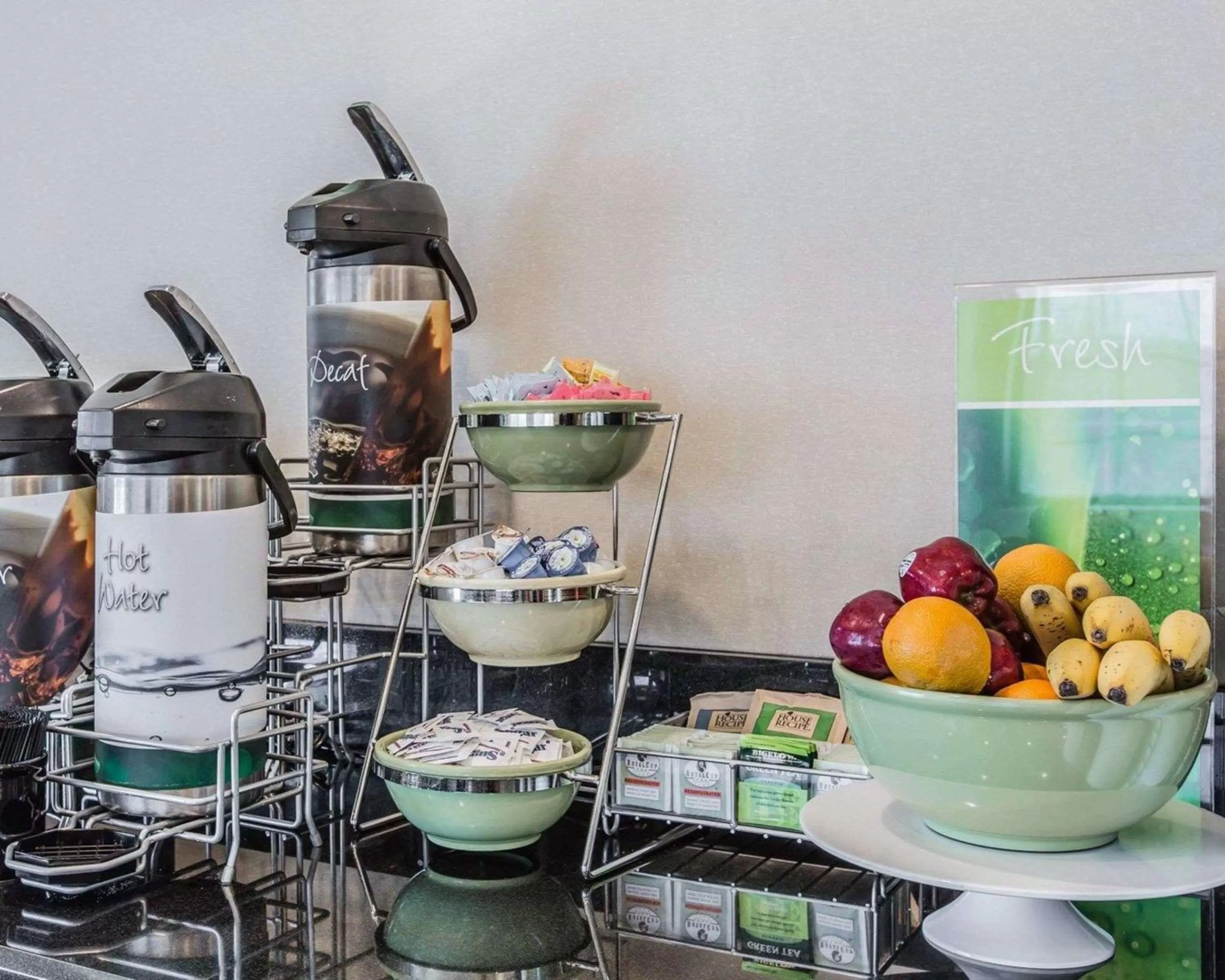 Restaurant/places to eat in Quality Inn Rosemead-Los Angeles