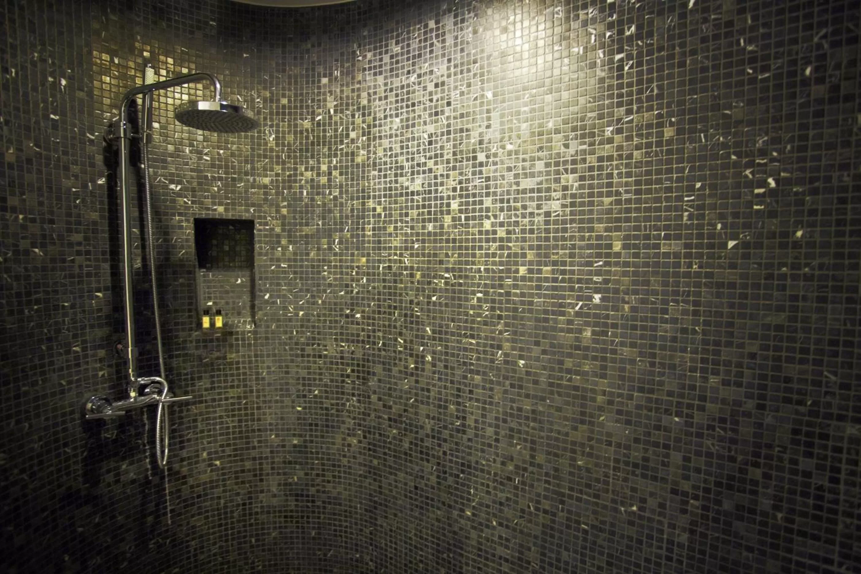 Shower in Cher Resort