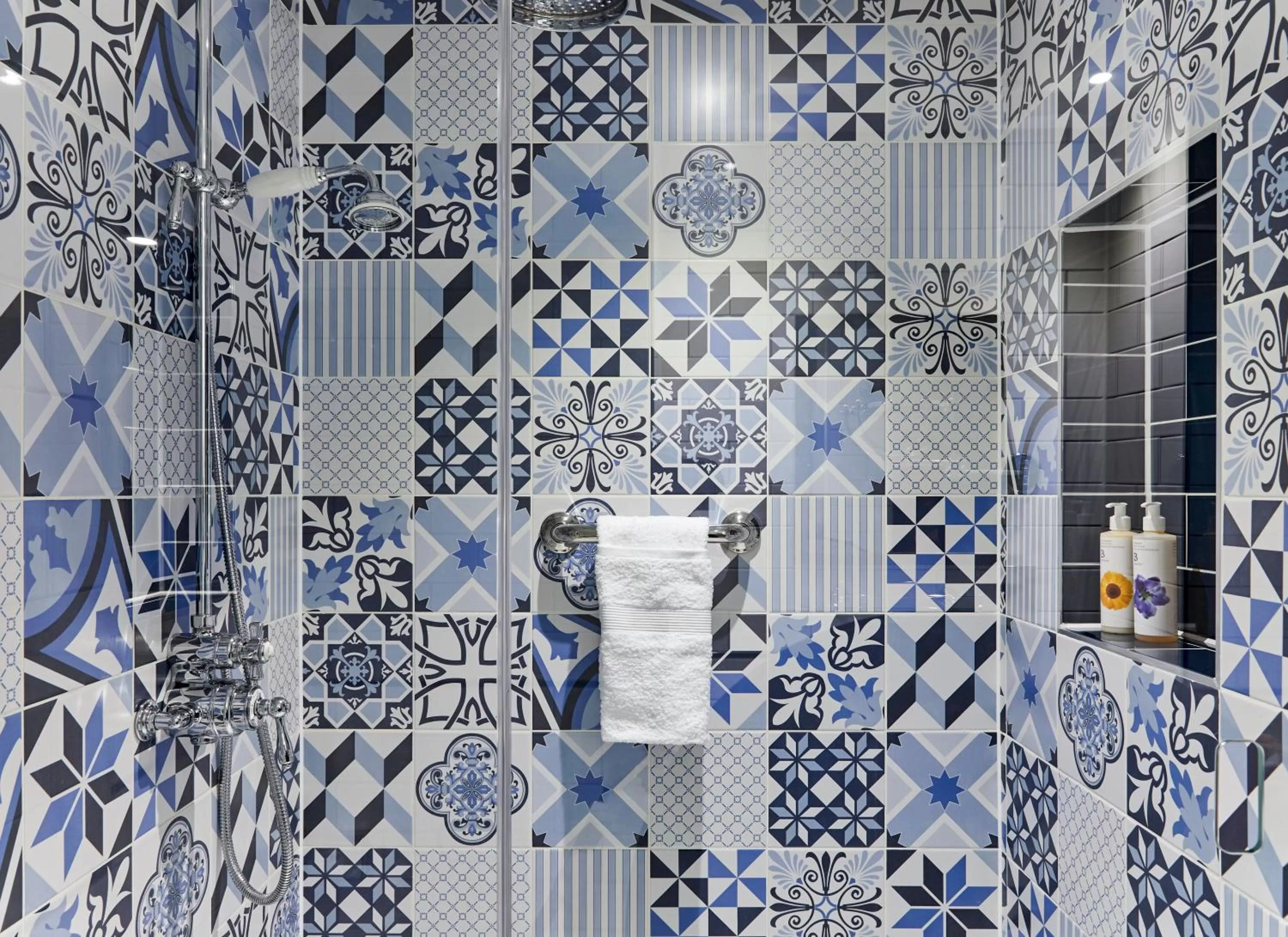 Bathroom in Hotel Indigo - Stratford Upon Avon by IHG