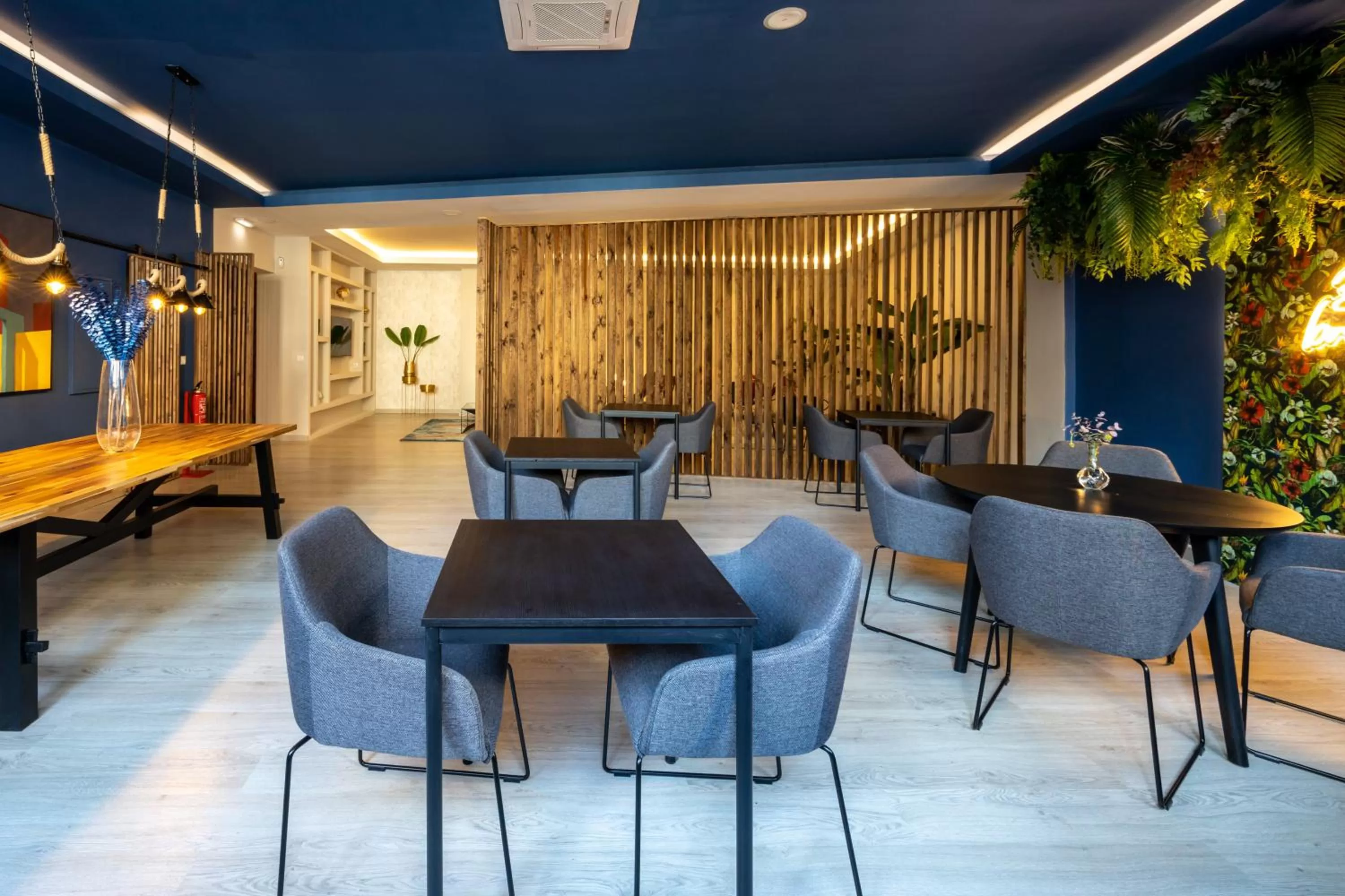 Banquet/Function facilities in Bossa & Bed Hostel