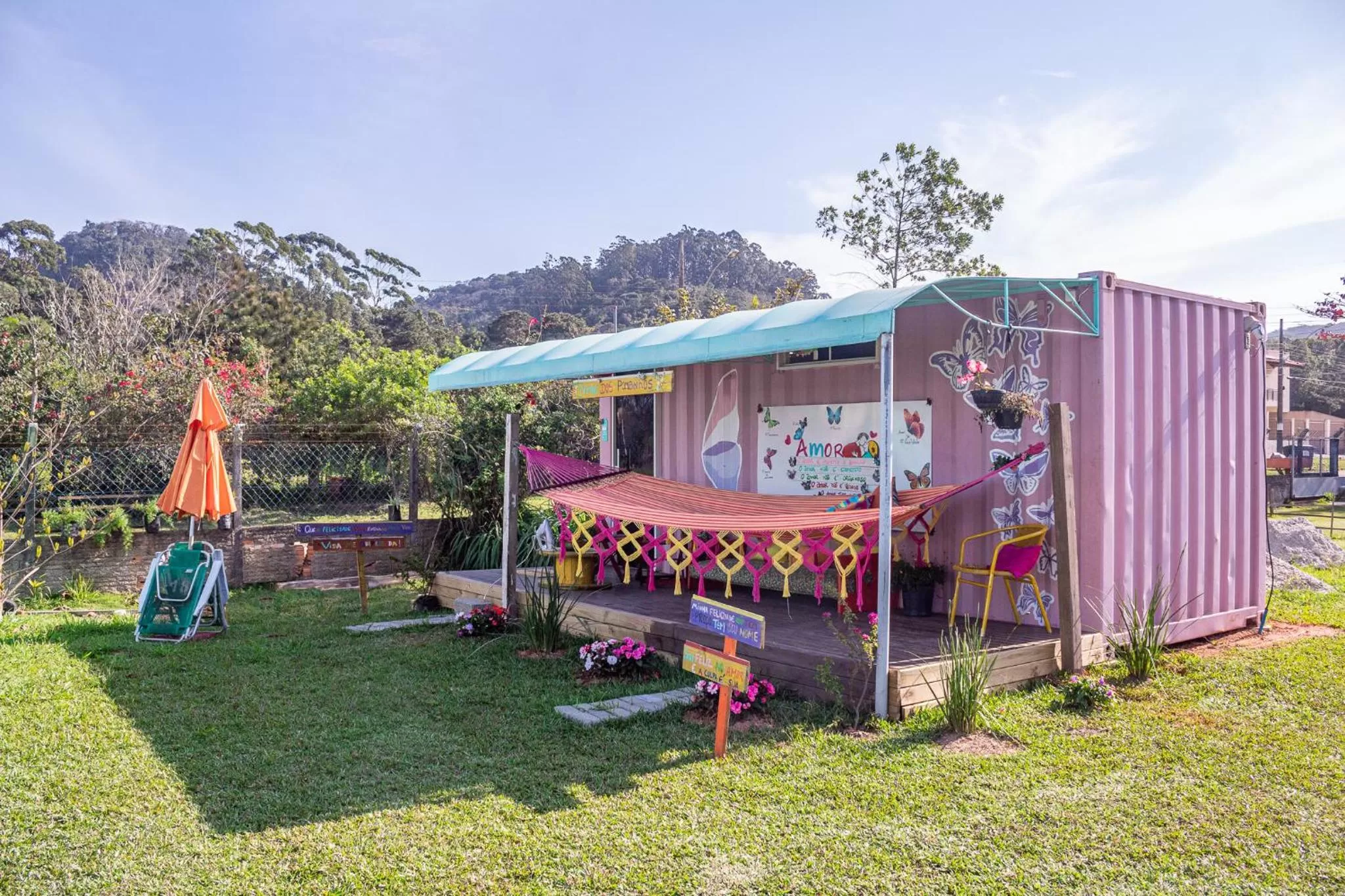 Garden, Property Building in Pousada OceAnas Frente Mar Estaleiro