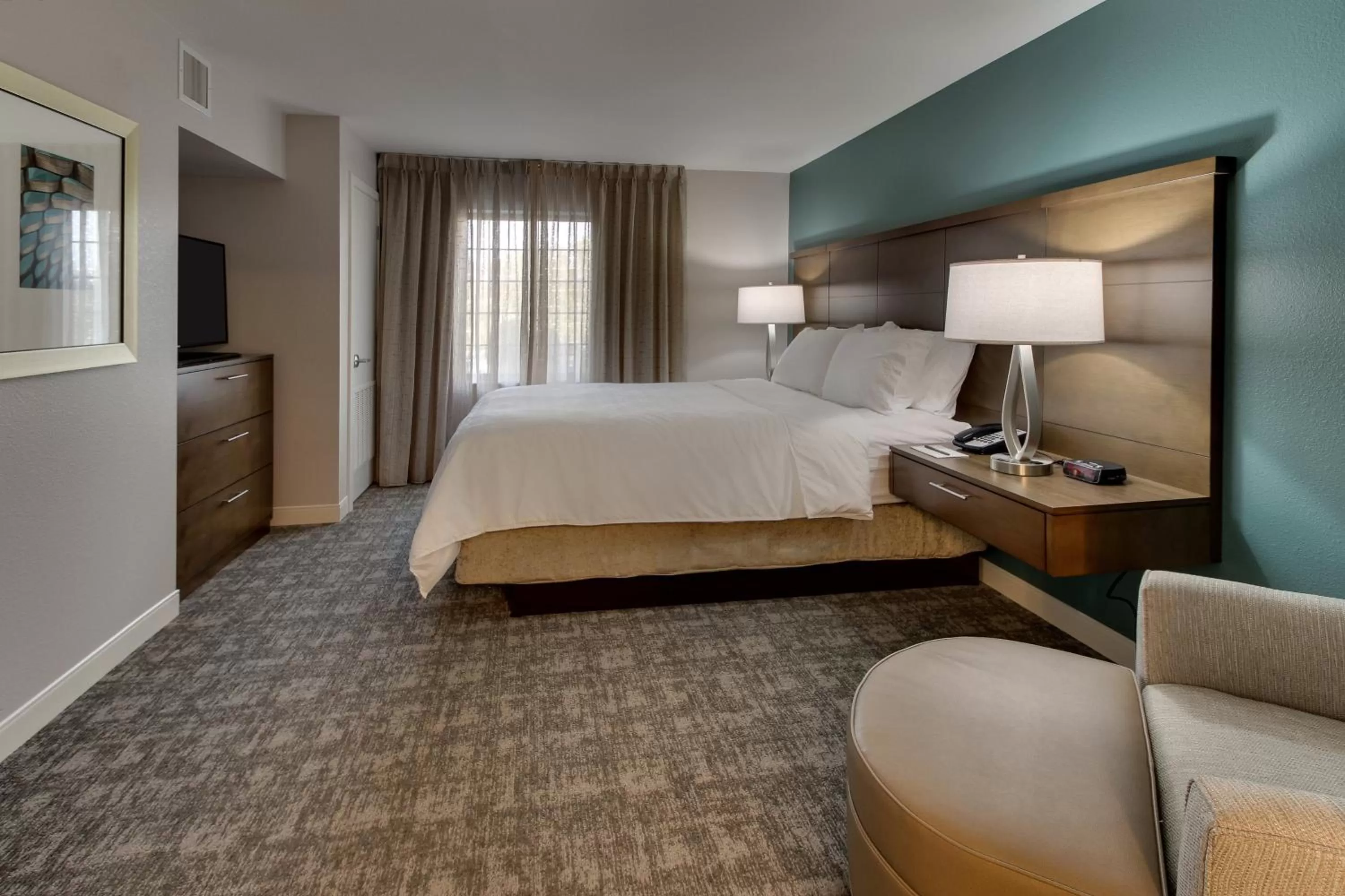 Photo of the whole room, Bed in Staybridge Suites Missoula by IHG