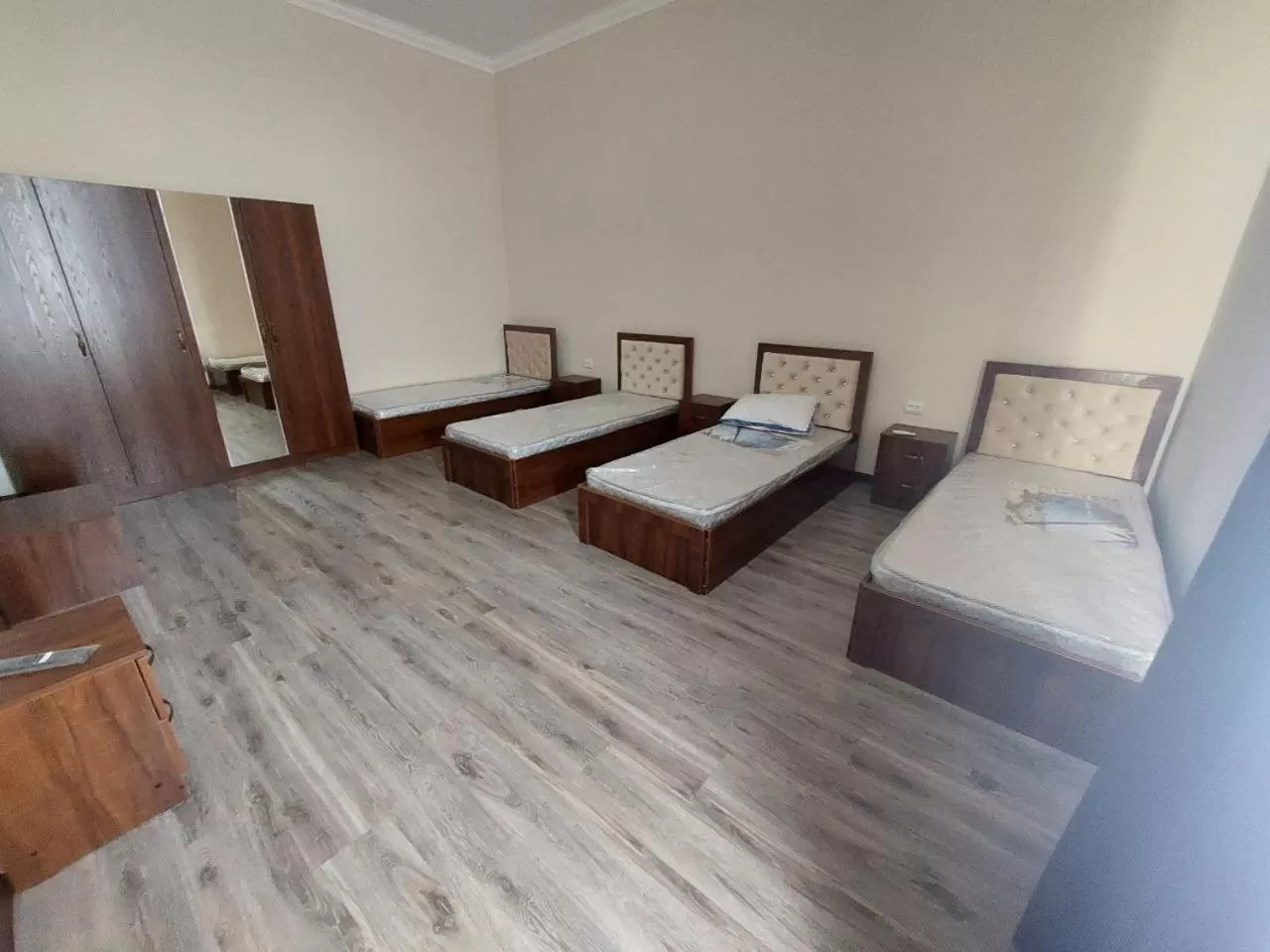 Photo of the whole room, Bed in Samarabonu Hotel
