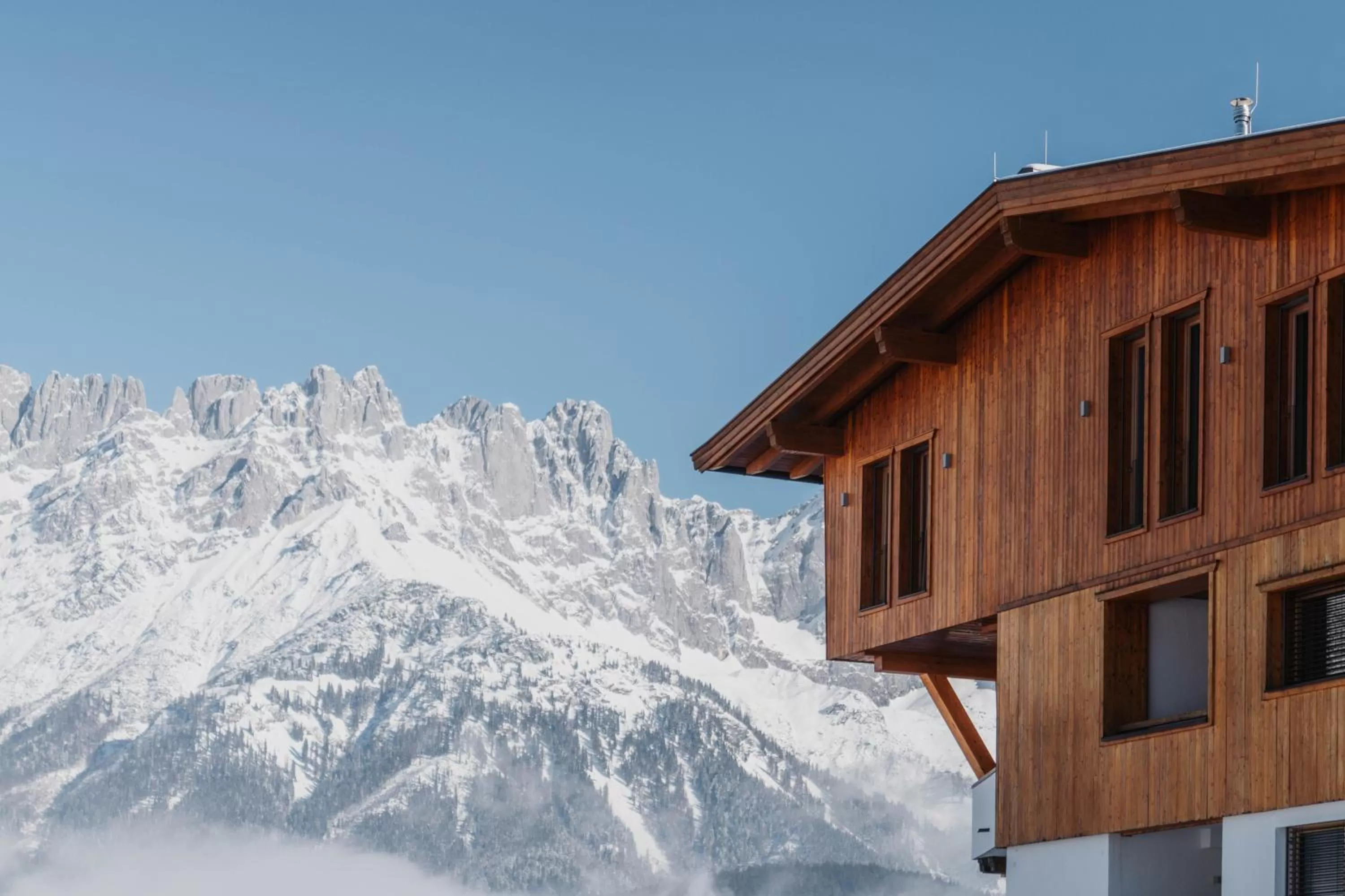 Property building in Hotel Der Bär