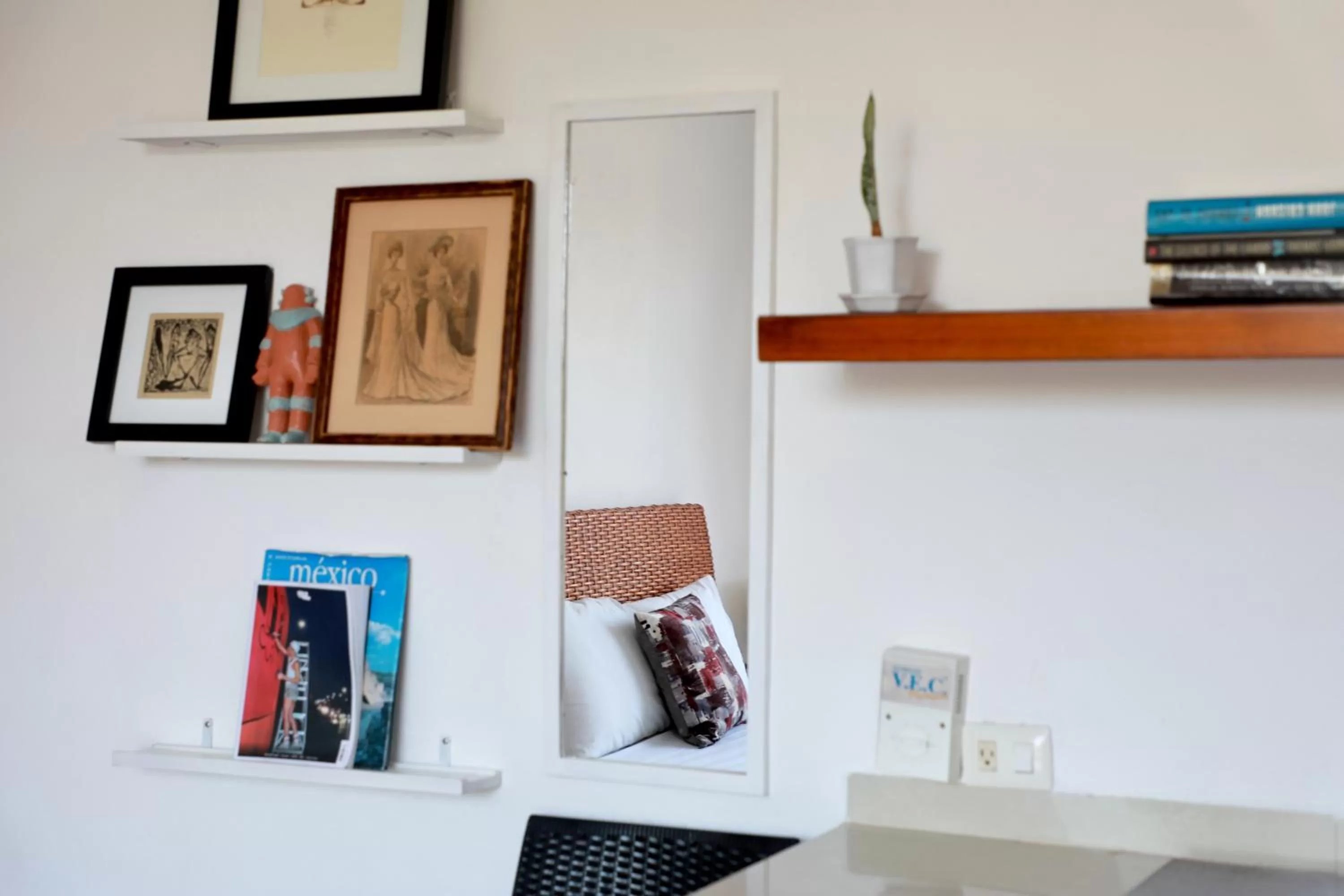 Decorative detail in Residencia Gorila