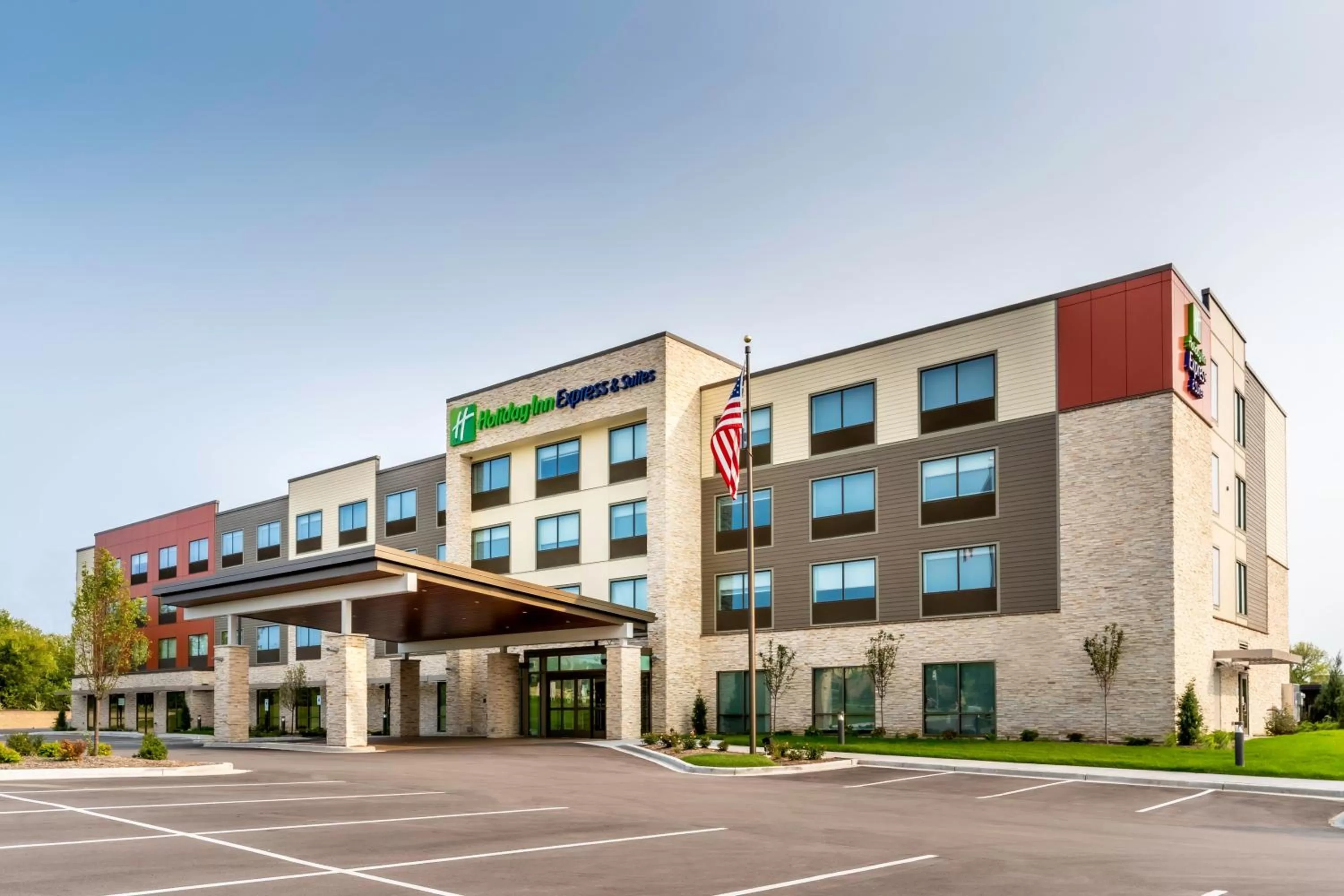 Property building in Holiday Inn Express & Suites - Milwaukee West Allis by IHG