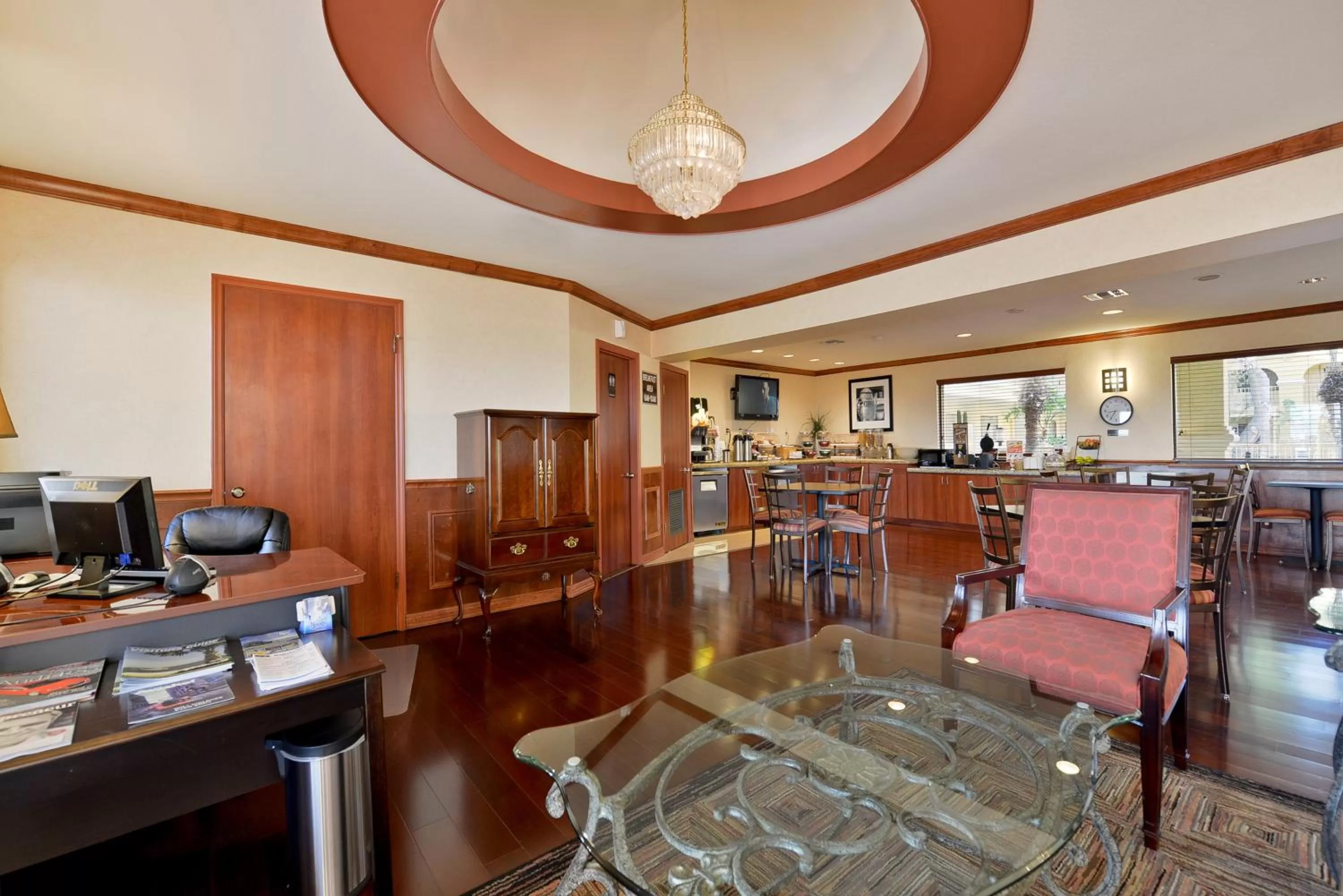 Lobby or reception in Super 8 by Wyndham Corpus Christi Northwest