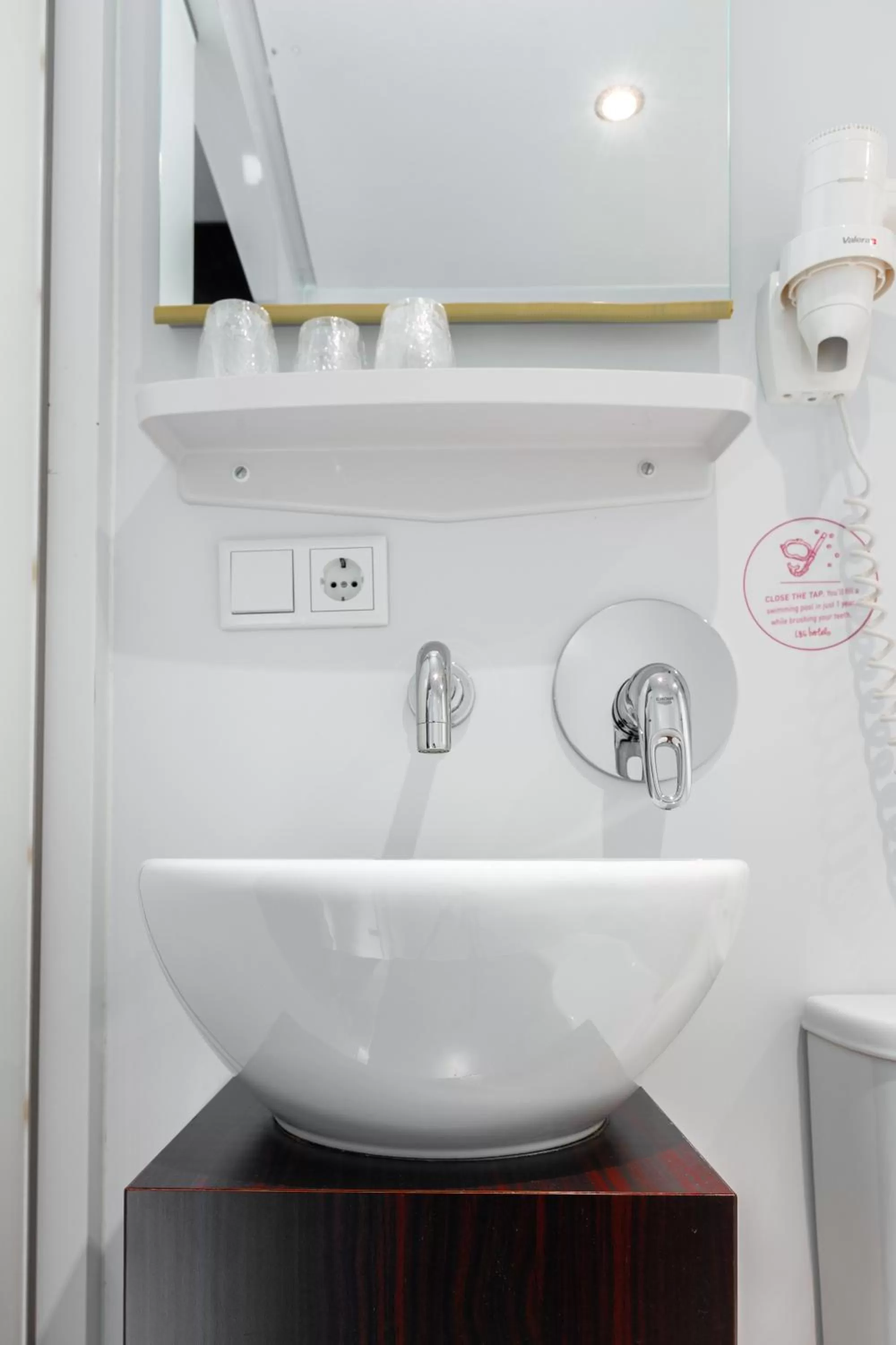 Bathroom in Qbic Amsterdam WTC