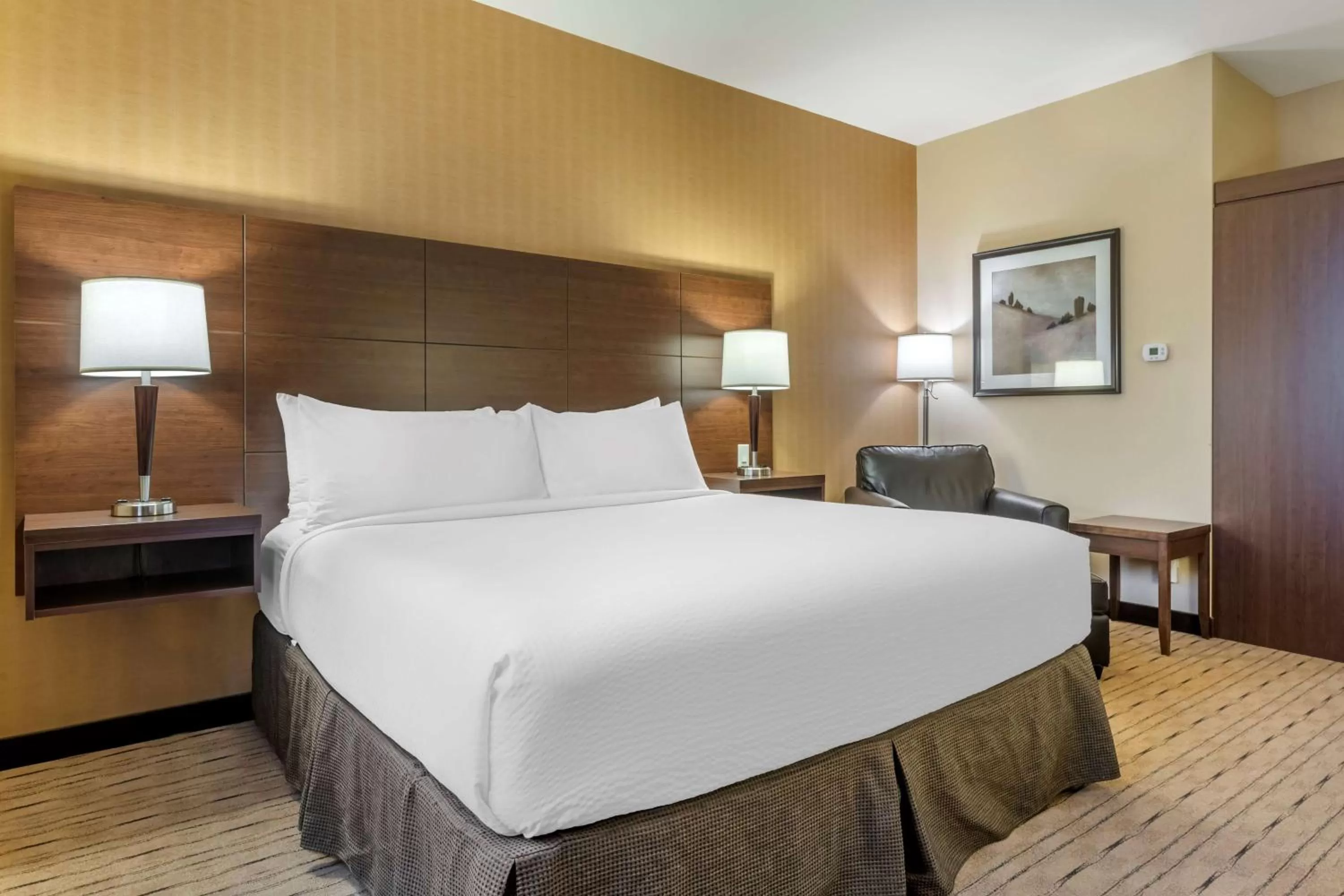 Bedroom, Bed in Best Western Plus, Bathurst Hotel & Suites