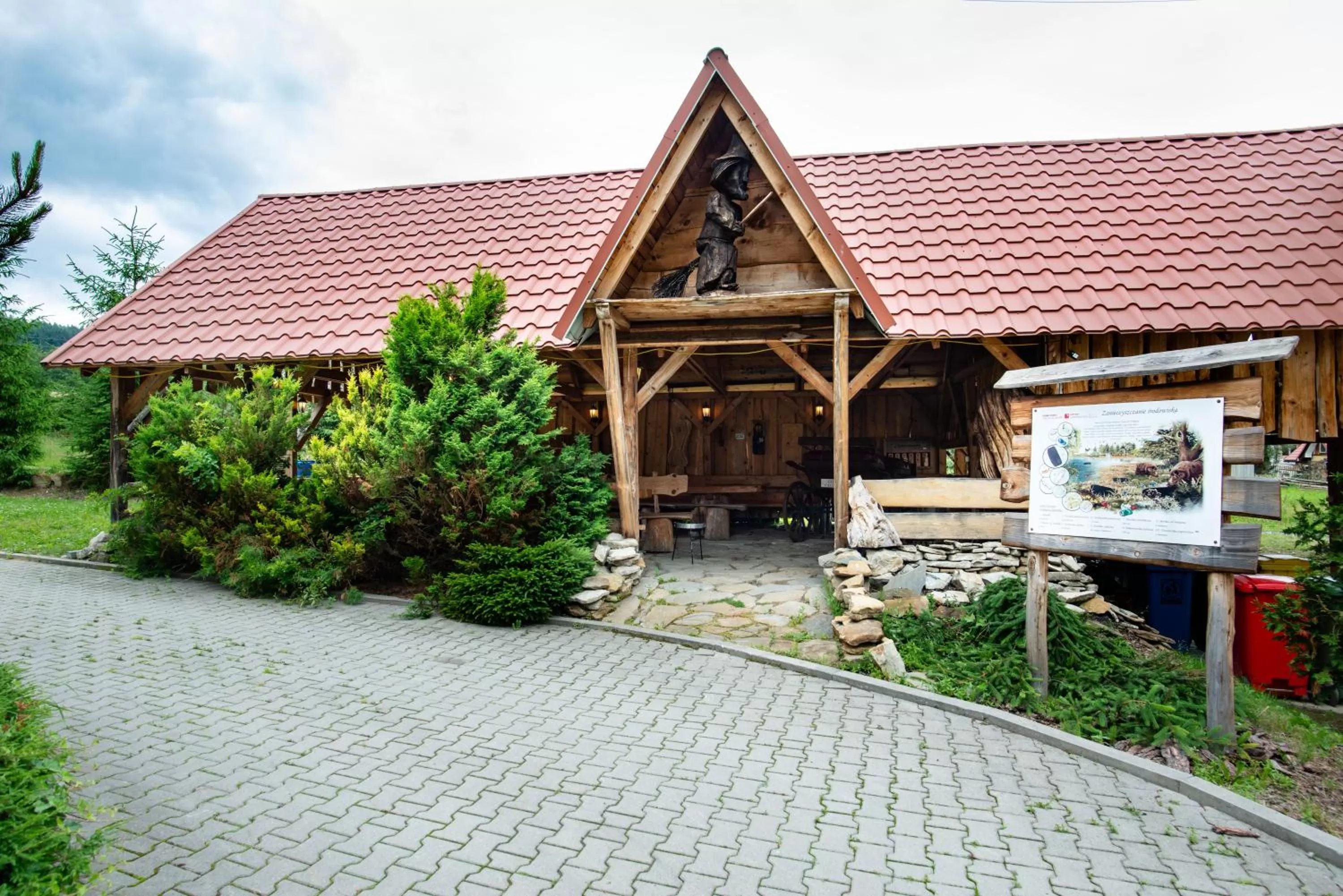 Property building in Gościniec Pięciu Stawów