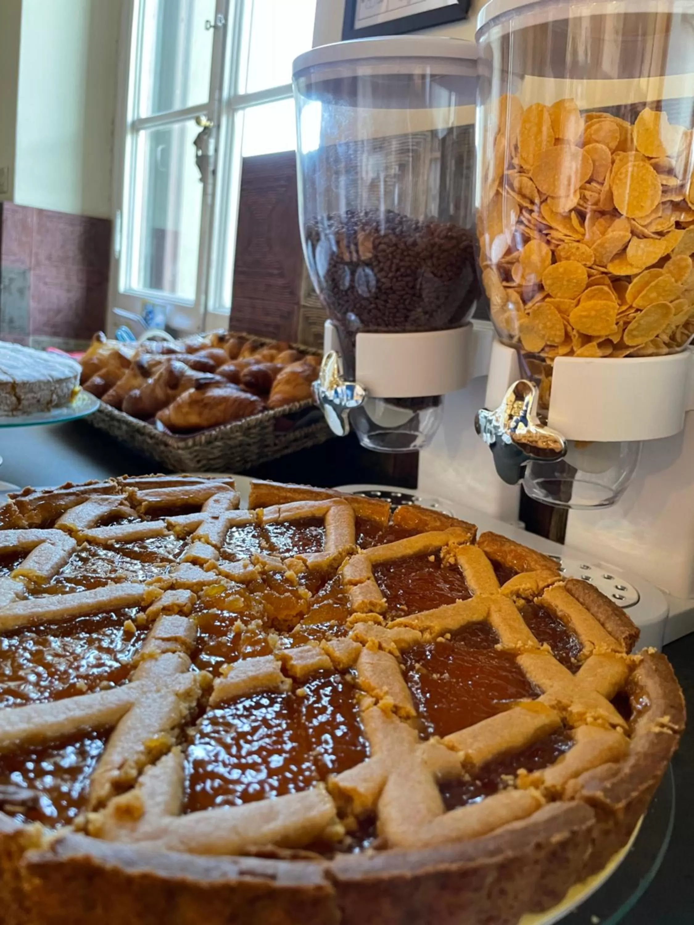 Continental breakfast in Hotel Fedora
