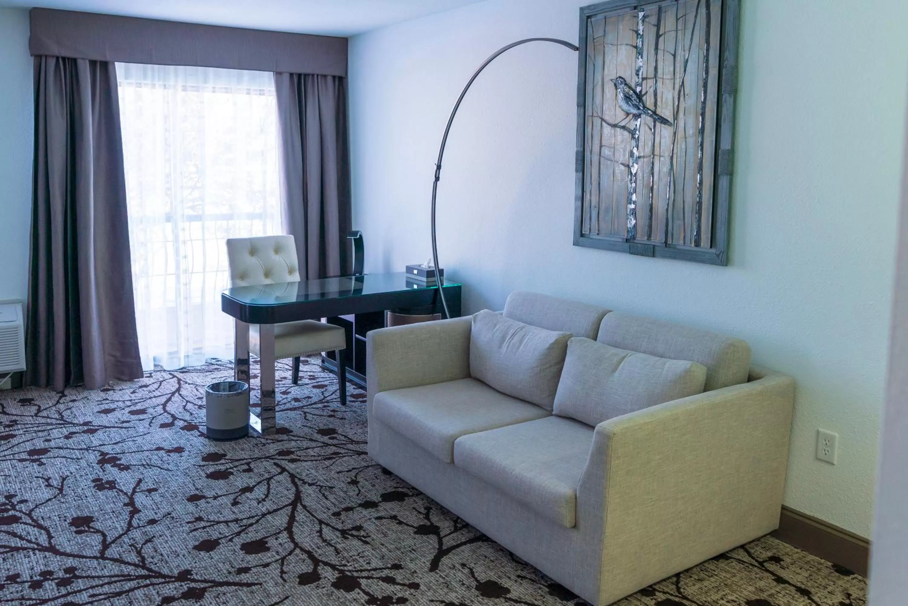 Regalia Hotel & Conference Center