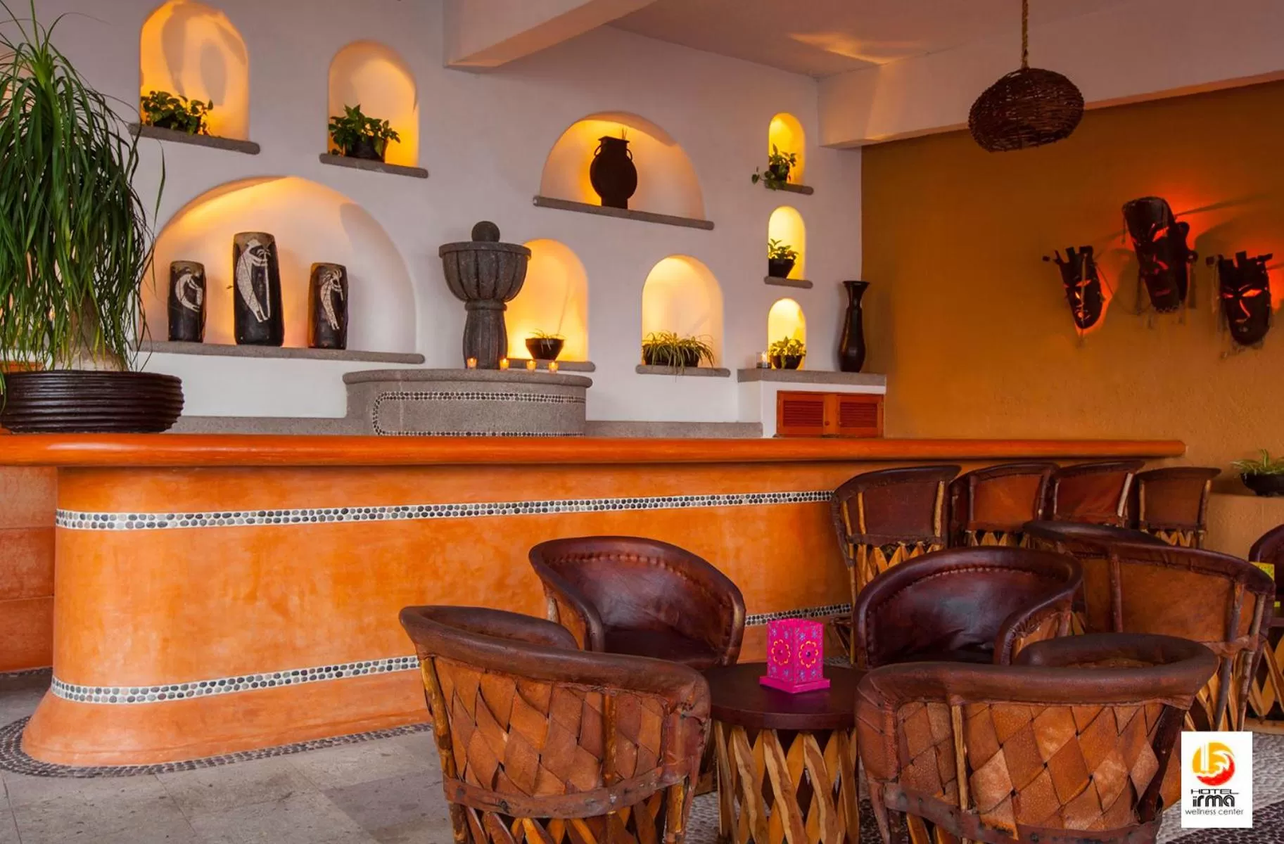 Communal lounge/ TV room in Hotel Irma