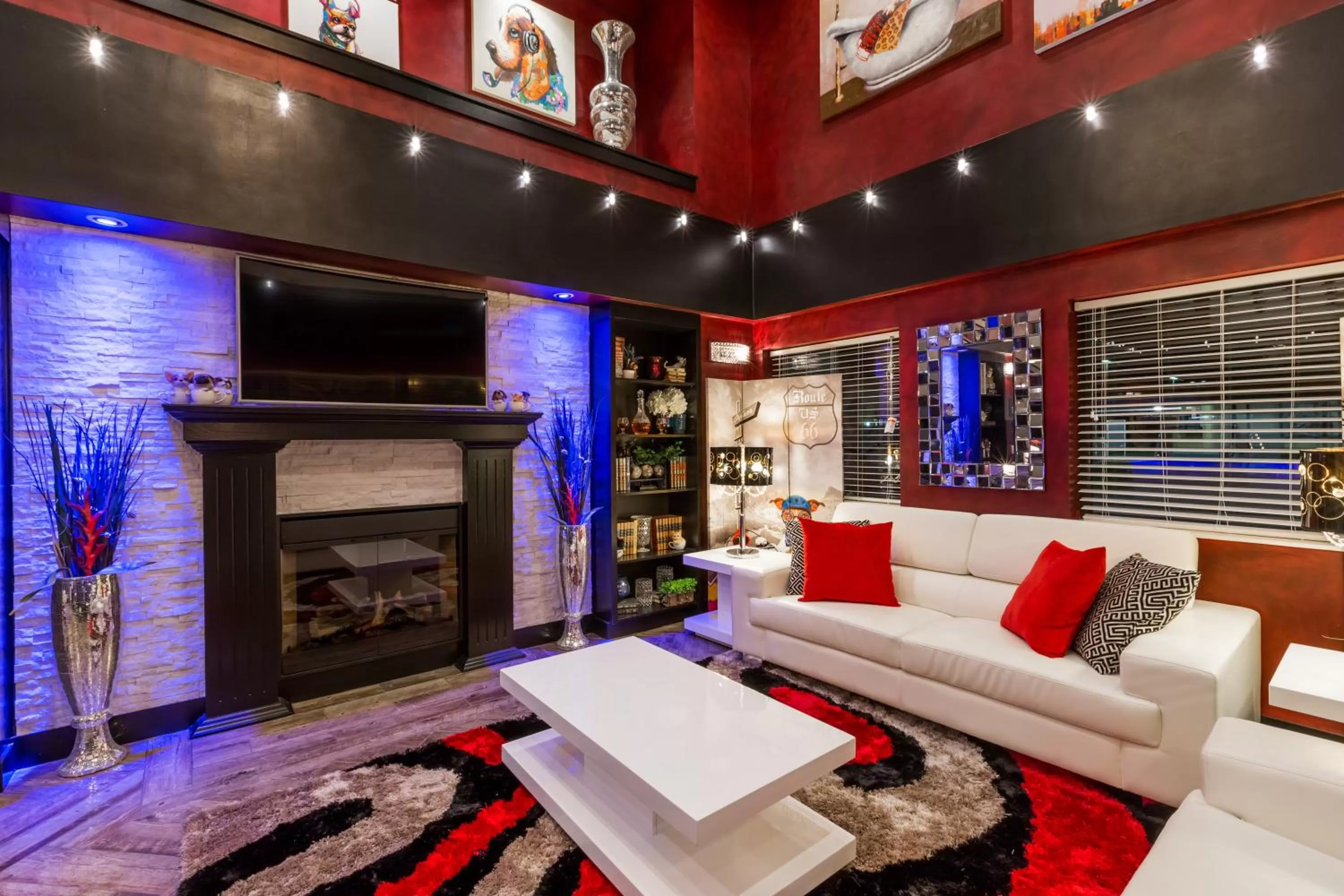 Seating area in Super 8 by Wyndham Wichita North