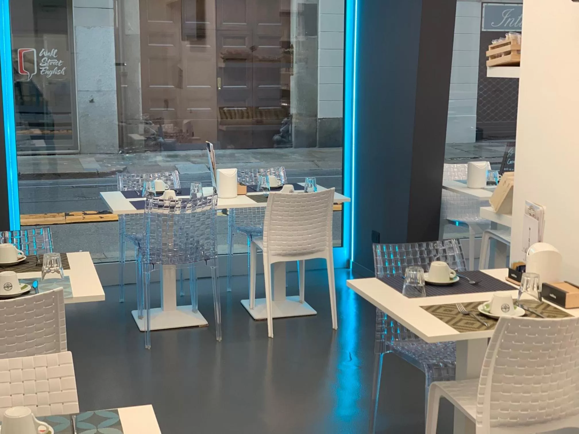 Restaurant/places to eat in Adalesia Hotel & Coffee