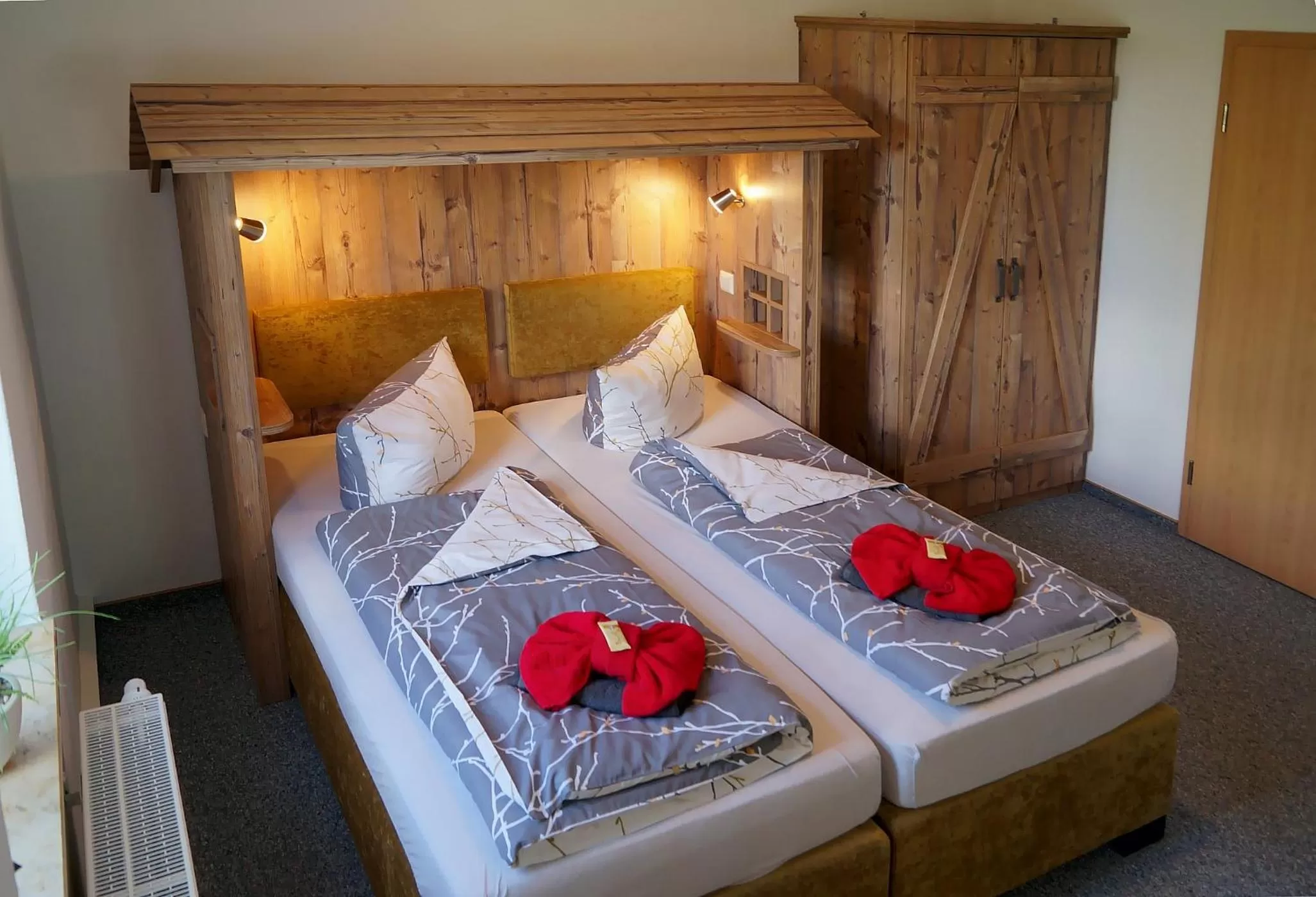 Bed in Erzgebirgshotel Misnia Bärenfels