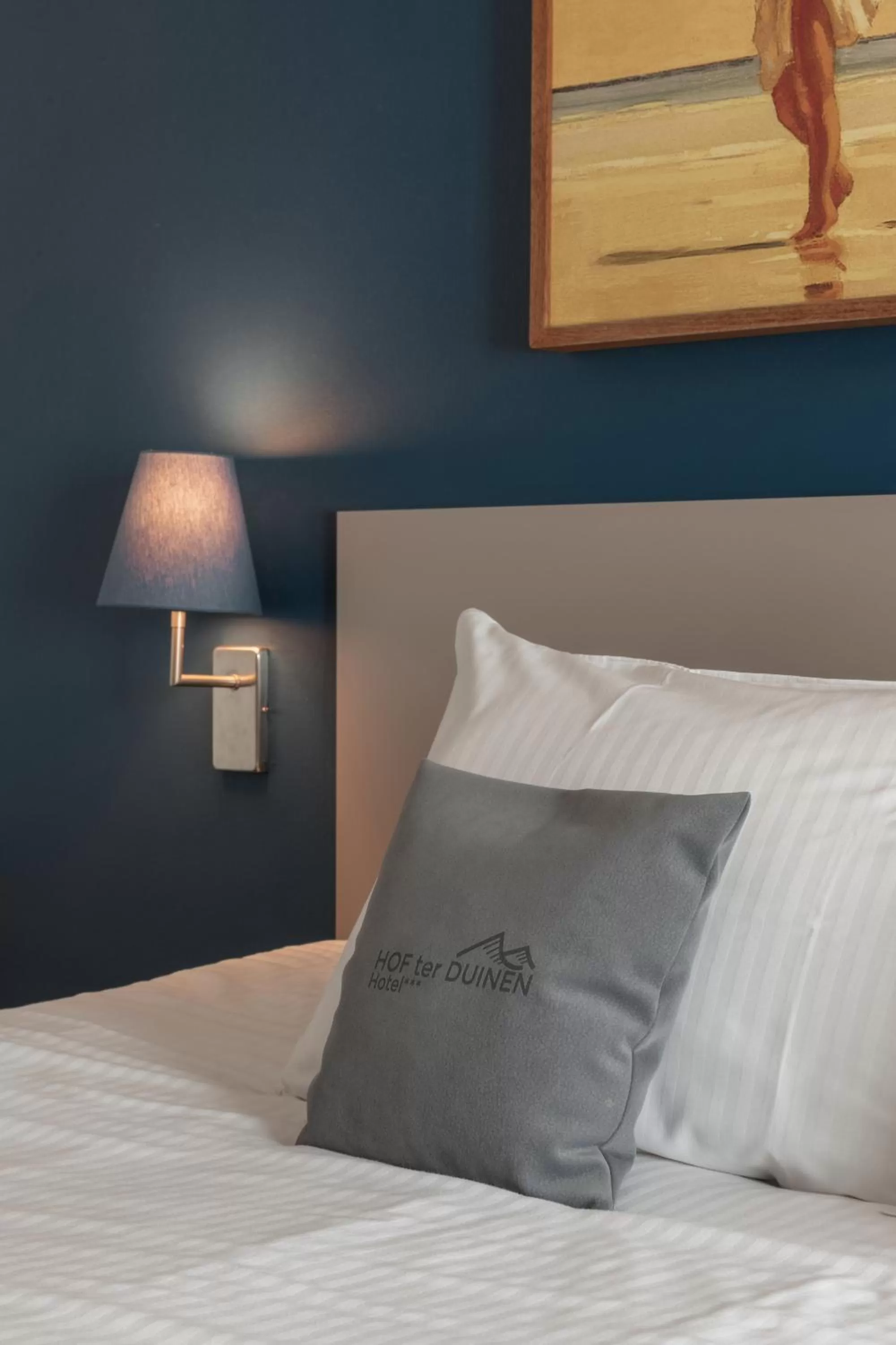 Bed in Boutique Hotel 'Hof ter Duinen'