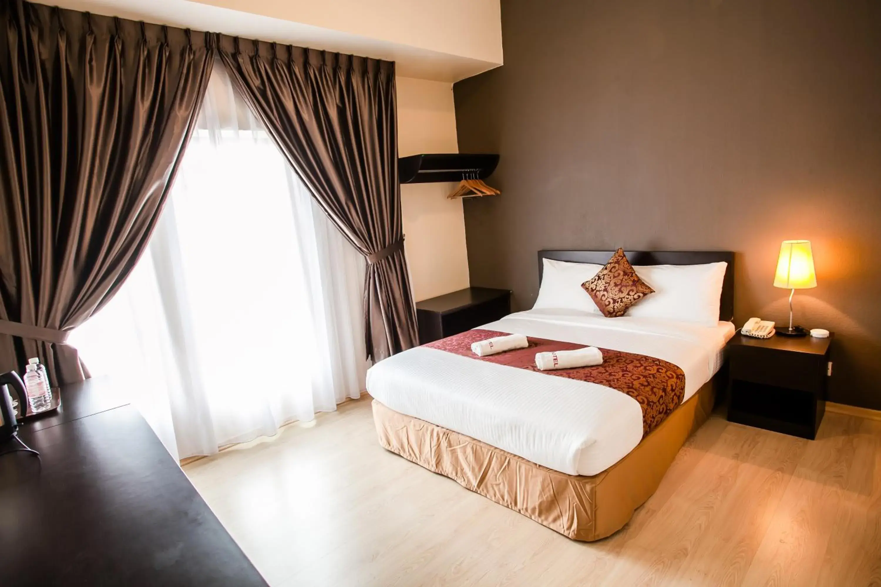 Deluxe Double Room in RJ Hotel Kulai Deluxe Double Room in RJ Hotel Kulai