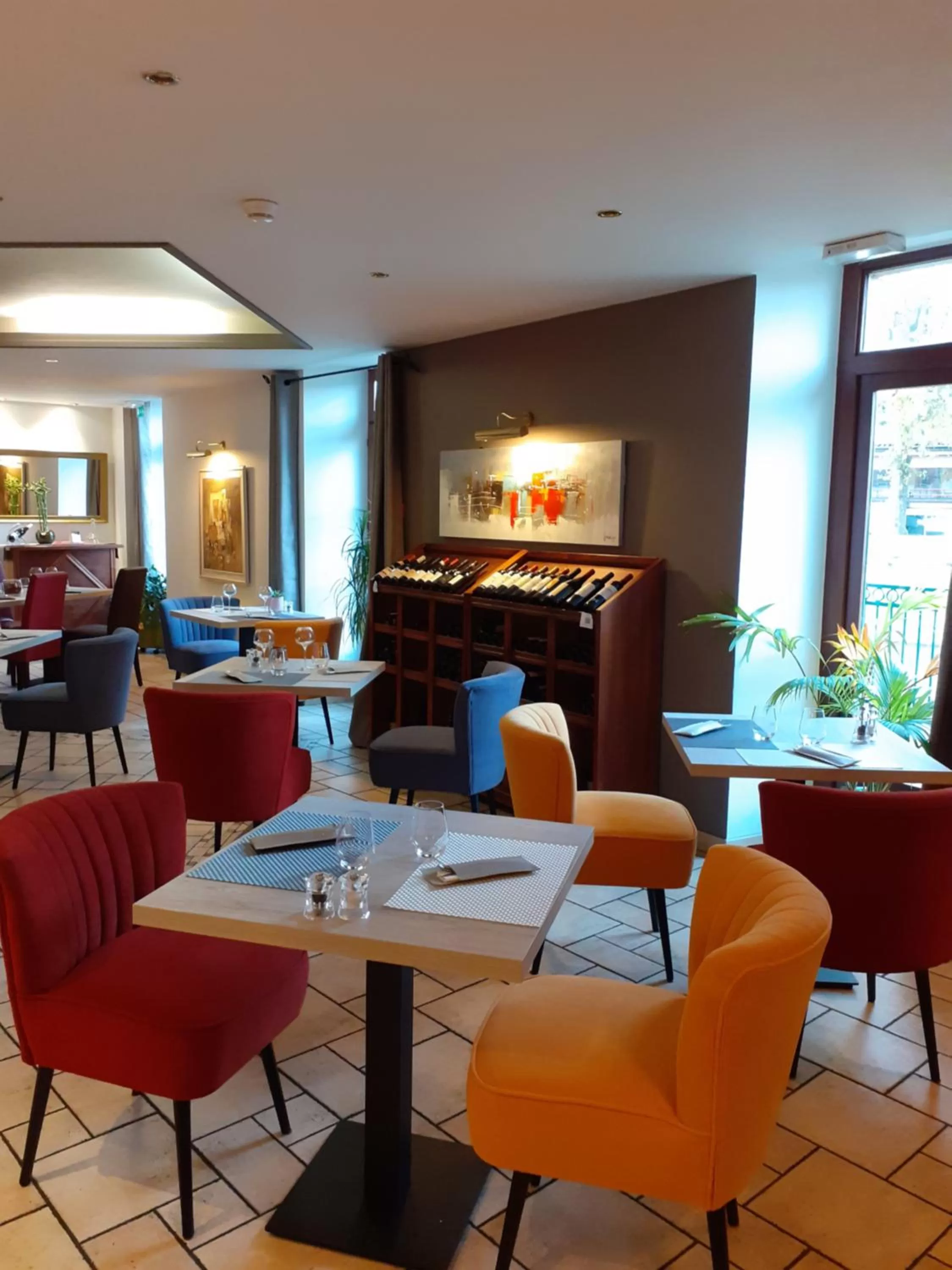 Restaurant/places to eat in Best Western Le Pont d'Or