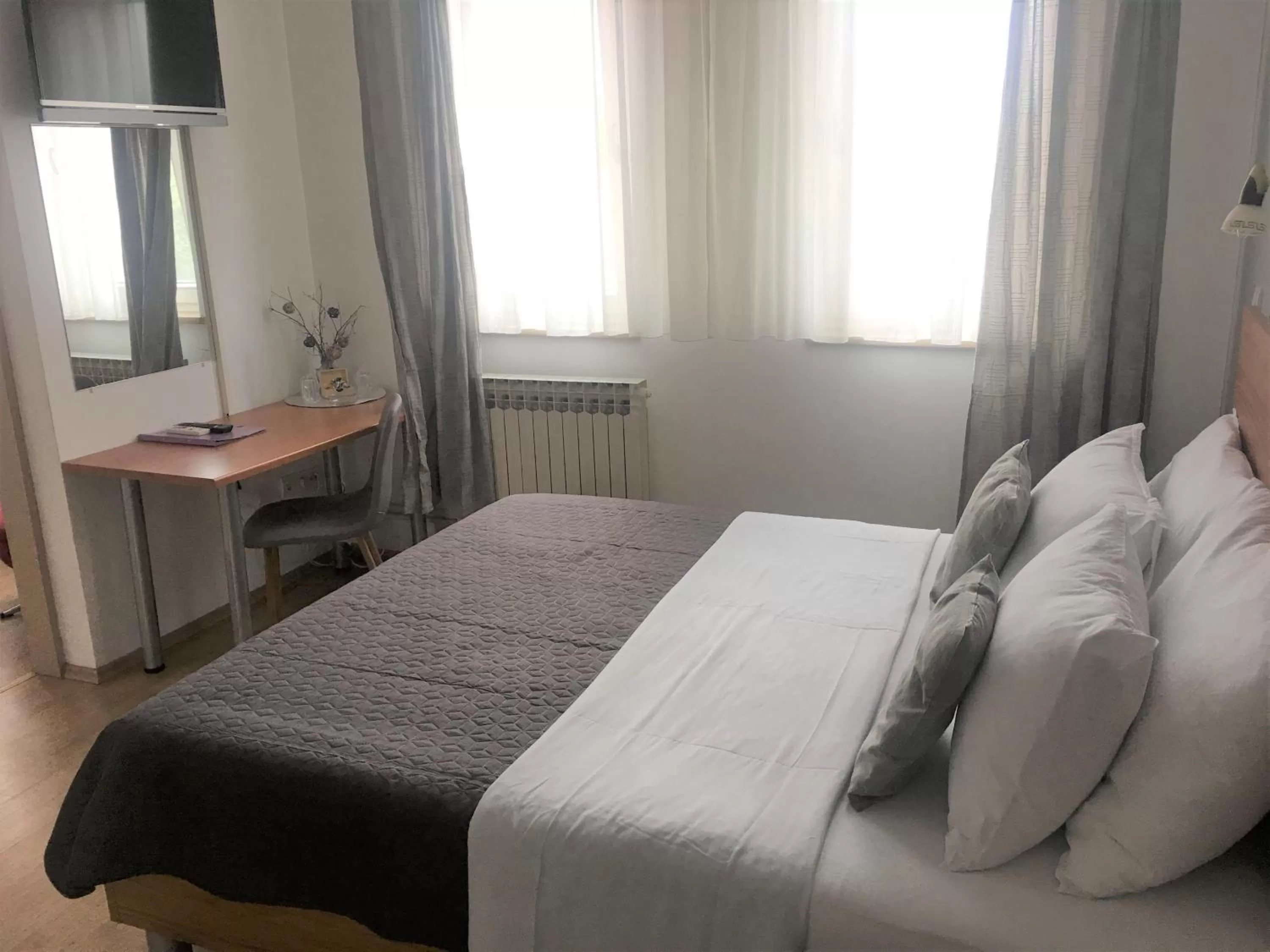 Bed in Moto klub Brod