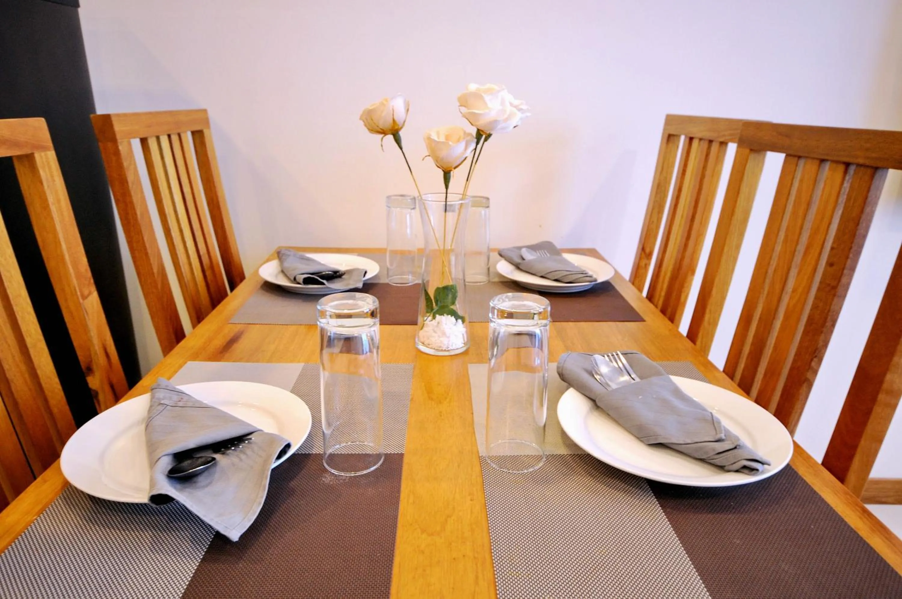 Holi Beach Hotel & Apartments