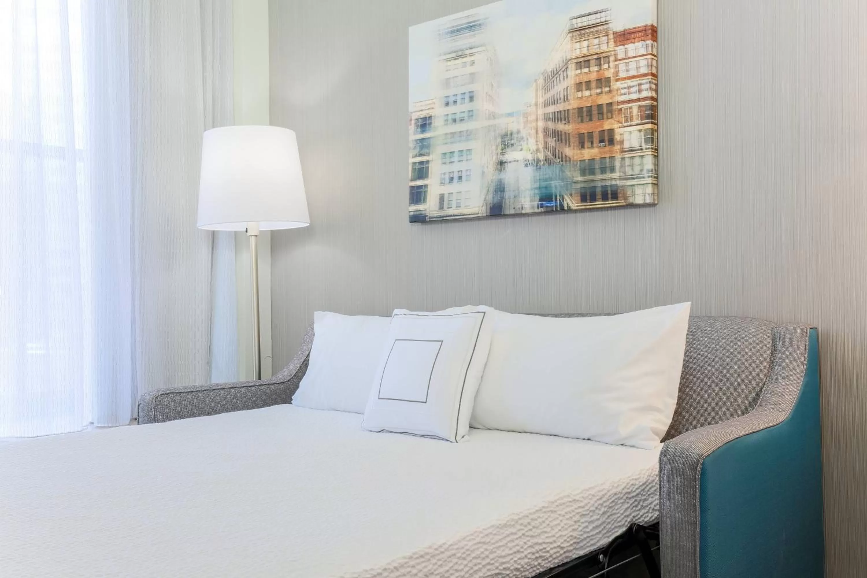 Bedroom, Bed in Courtyard by Marriott Pittsburgh Downtown