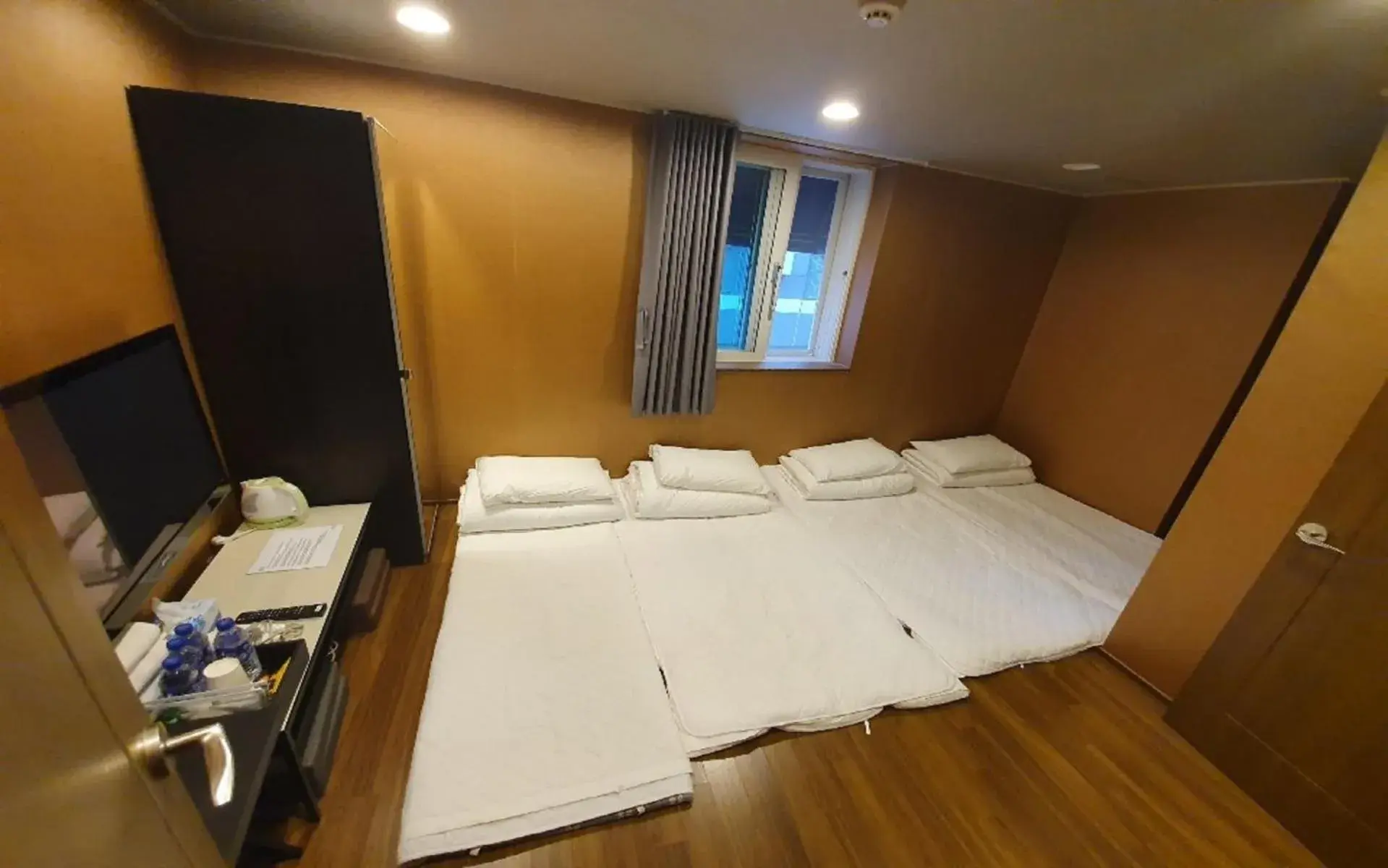 Family Ondol Room in Soosong Guesthouse Family Ondol Room in Soosong Guesthouse