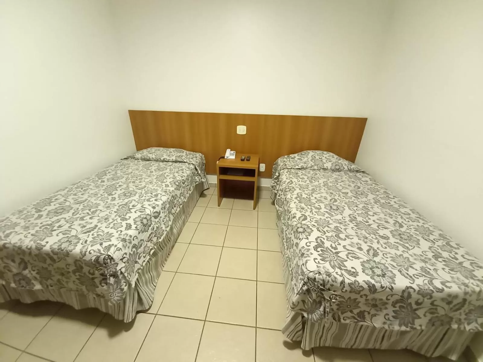 Bed in Hotel Flat Alameda