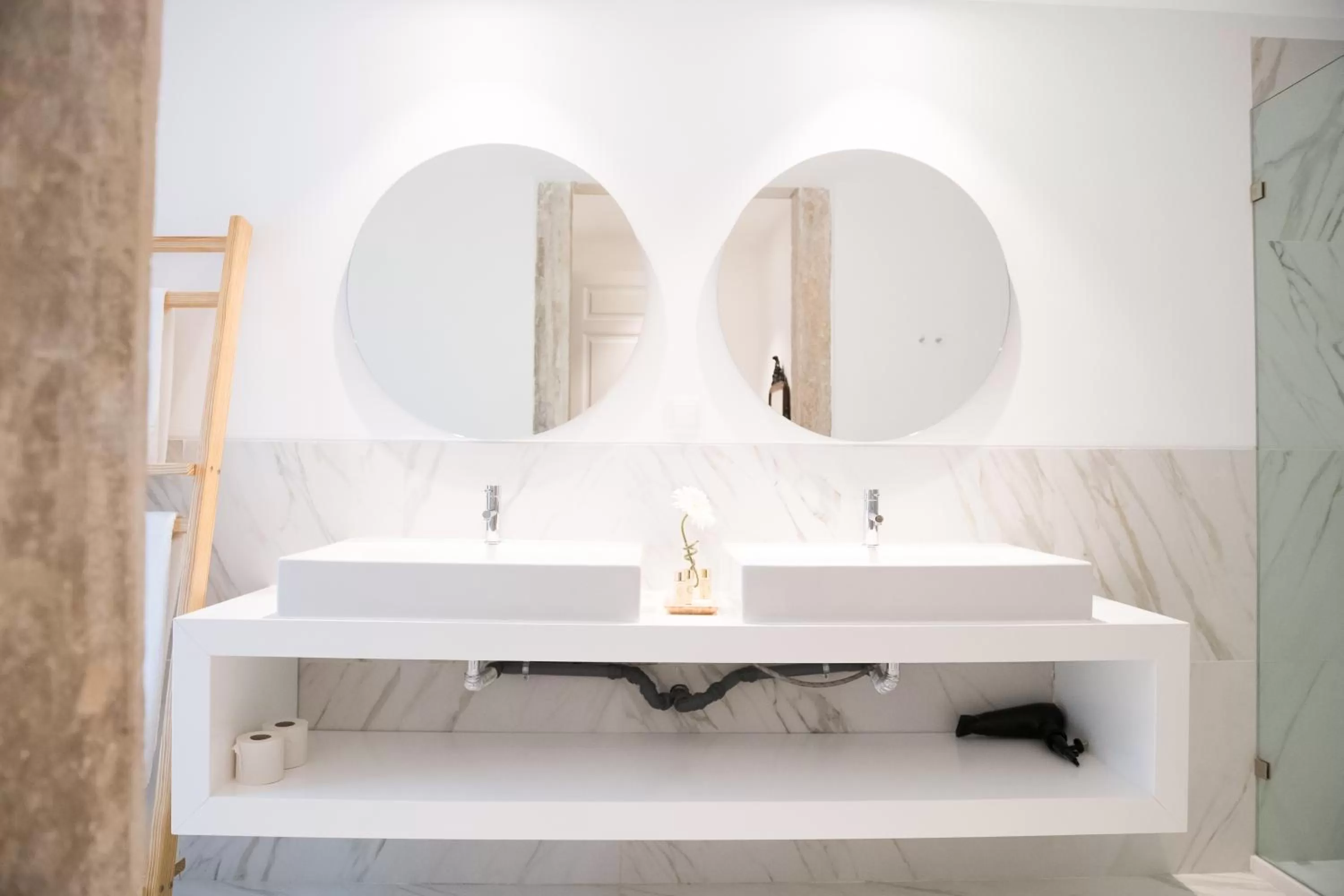 Bathroom in 1869 Príncipe Real House