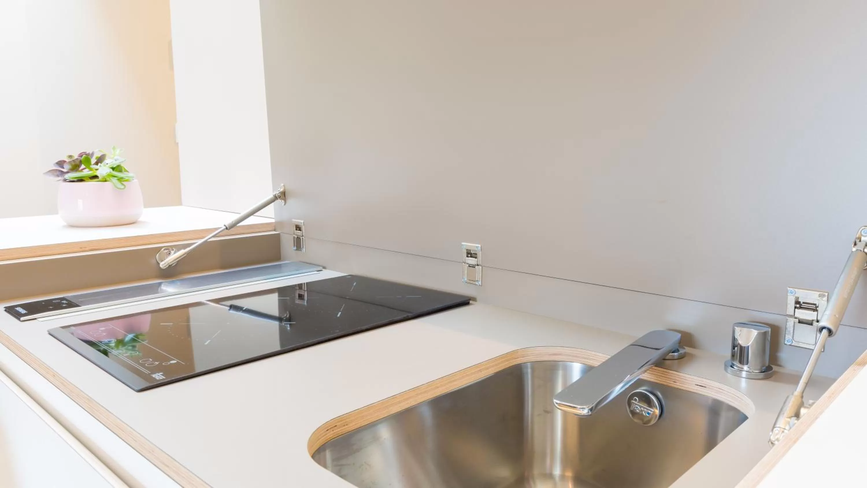 Coffee/tea facilities in Braga Heritage Lofts