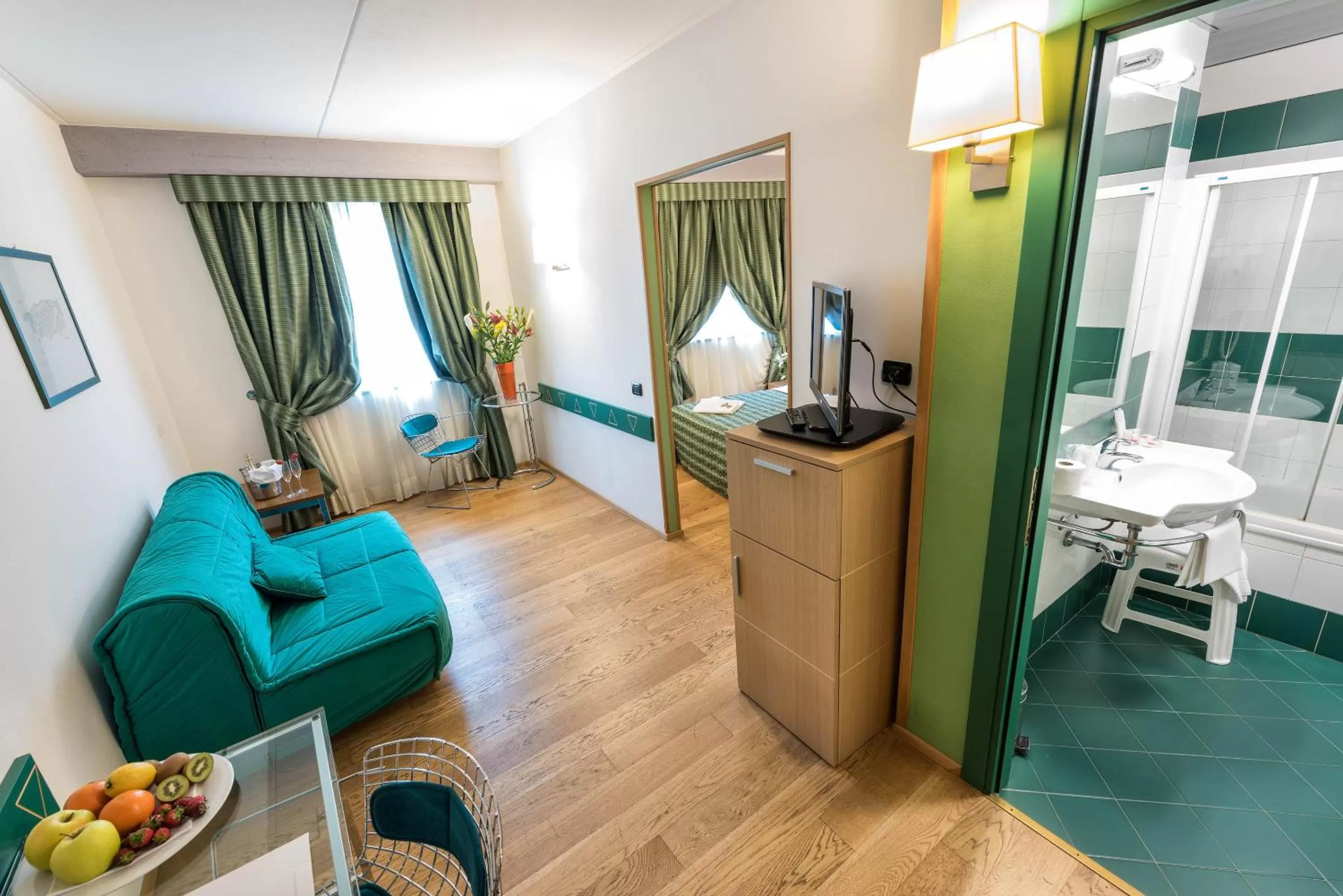 Photo of the whole room in West Point Airport Hotel