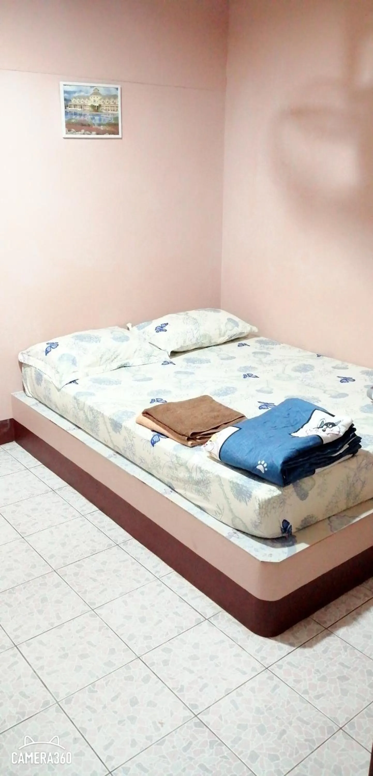 Bed in Canaan