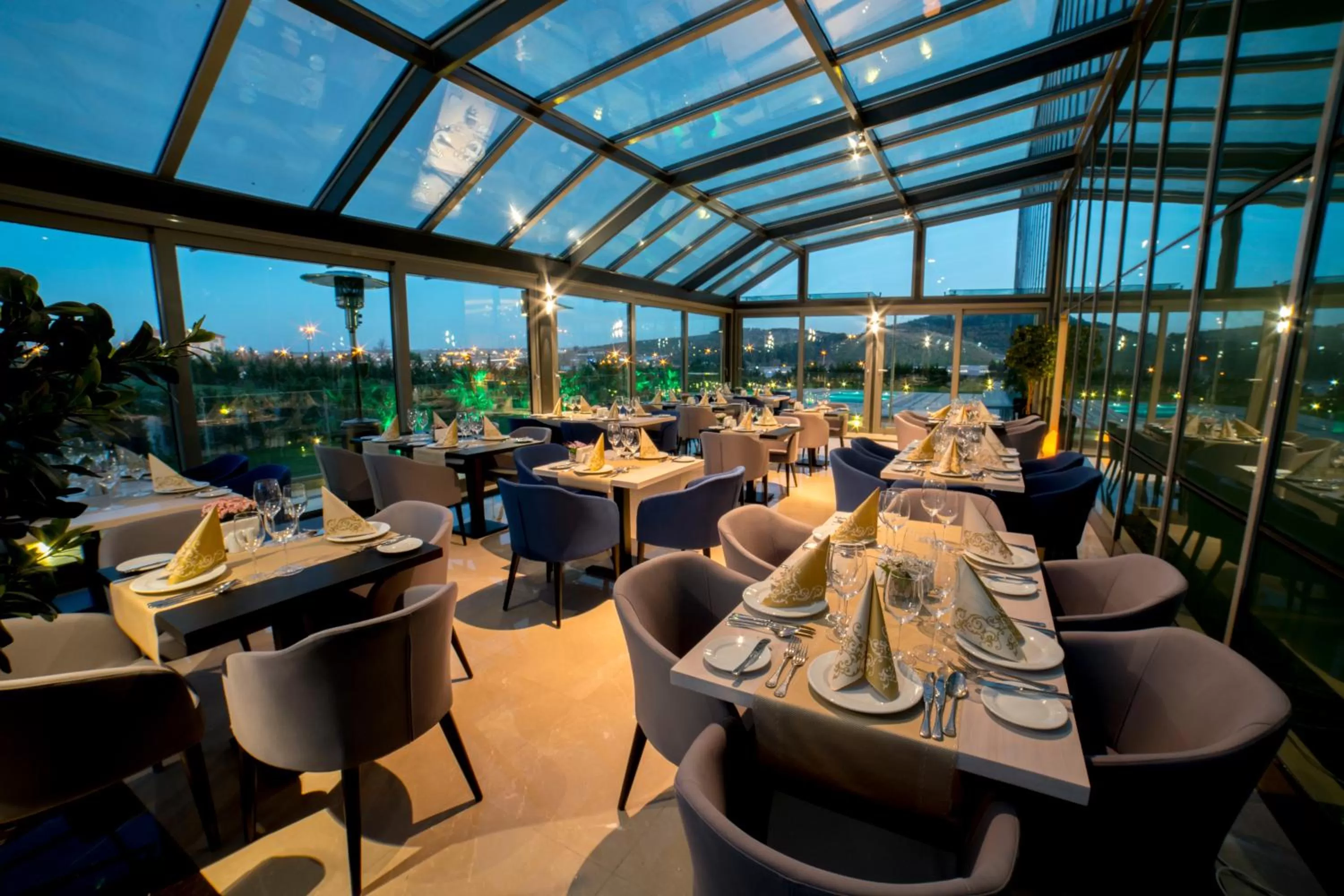 Dinner in Miracle Istanbul Asia Airport Hotel & Spa