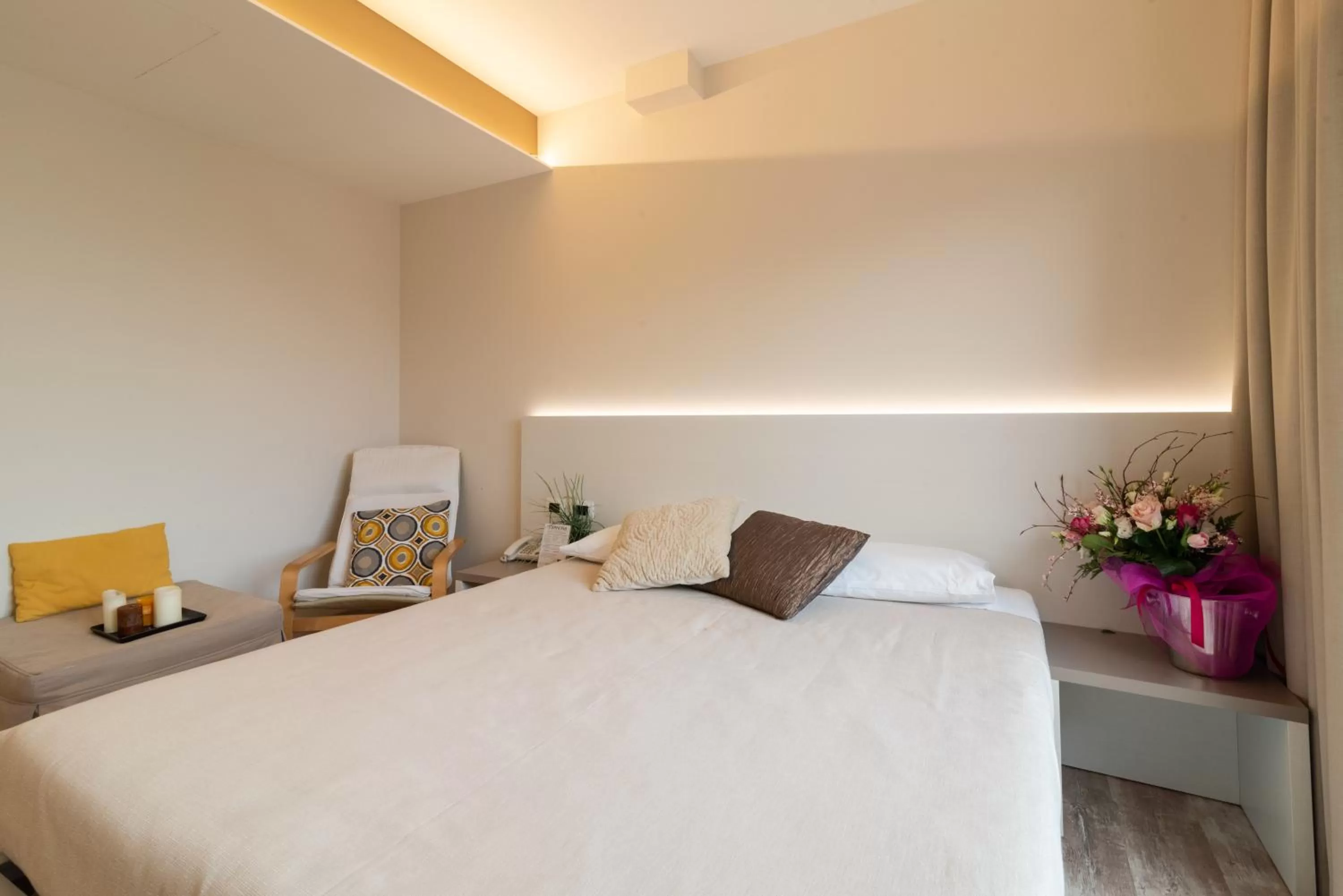 Bedroom, Bed in Stampa 1968 Hotel e Ristorante