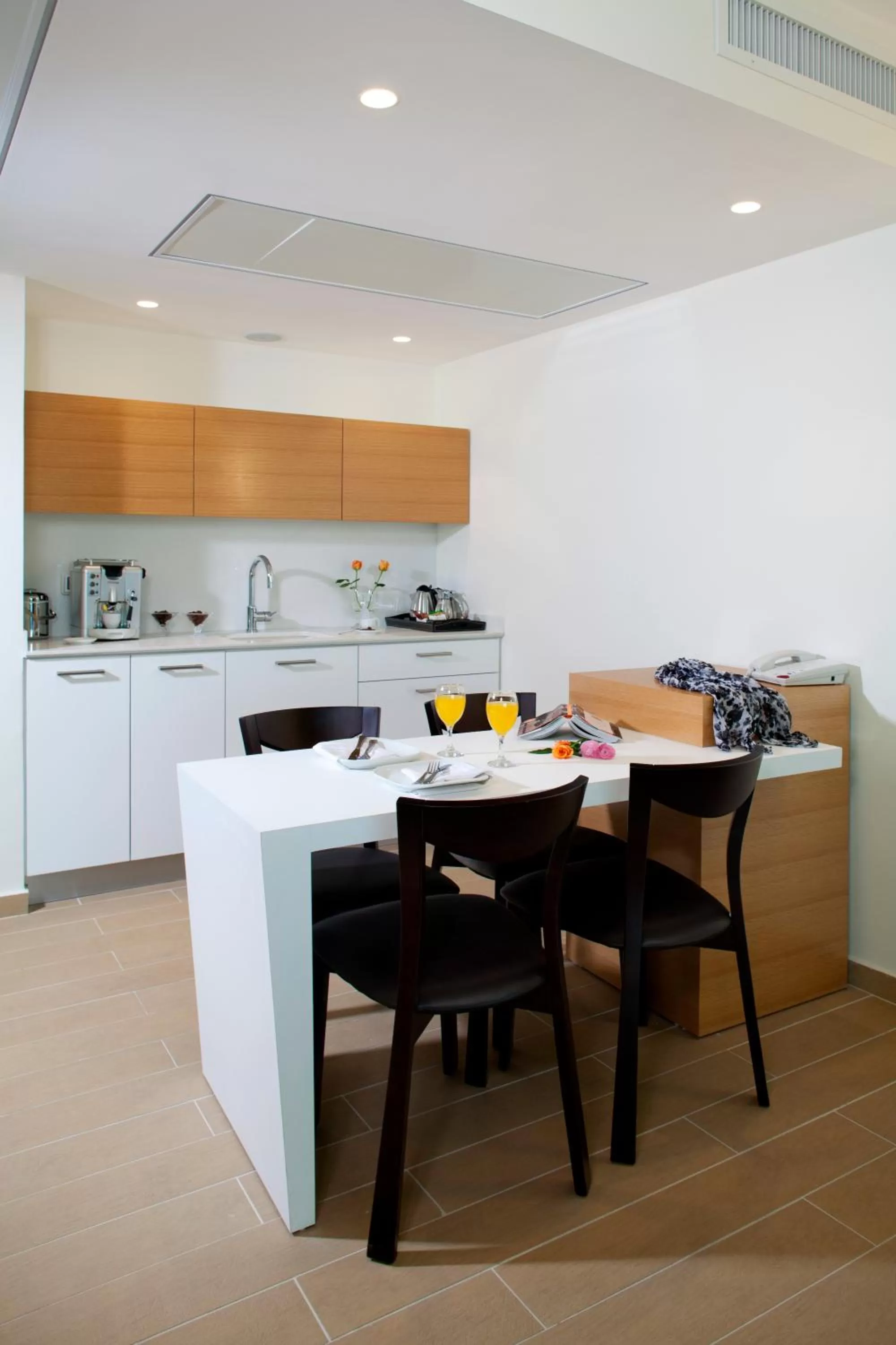 Kitchen or kitchenette in West All Suites Hotel Ashdod