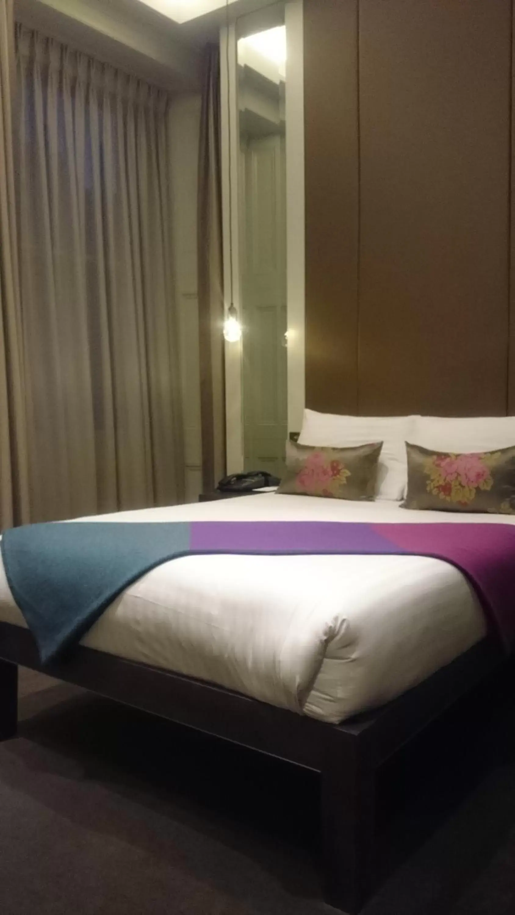 Superior Double Room in Signature Townhouse London Hyde Park Superior Double Room in Signature Townhouse London Hyde Park