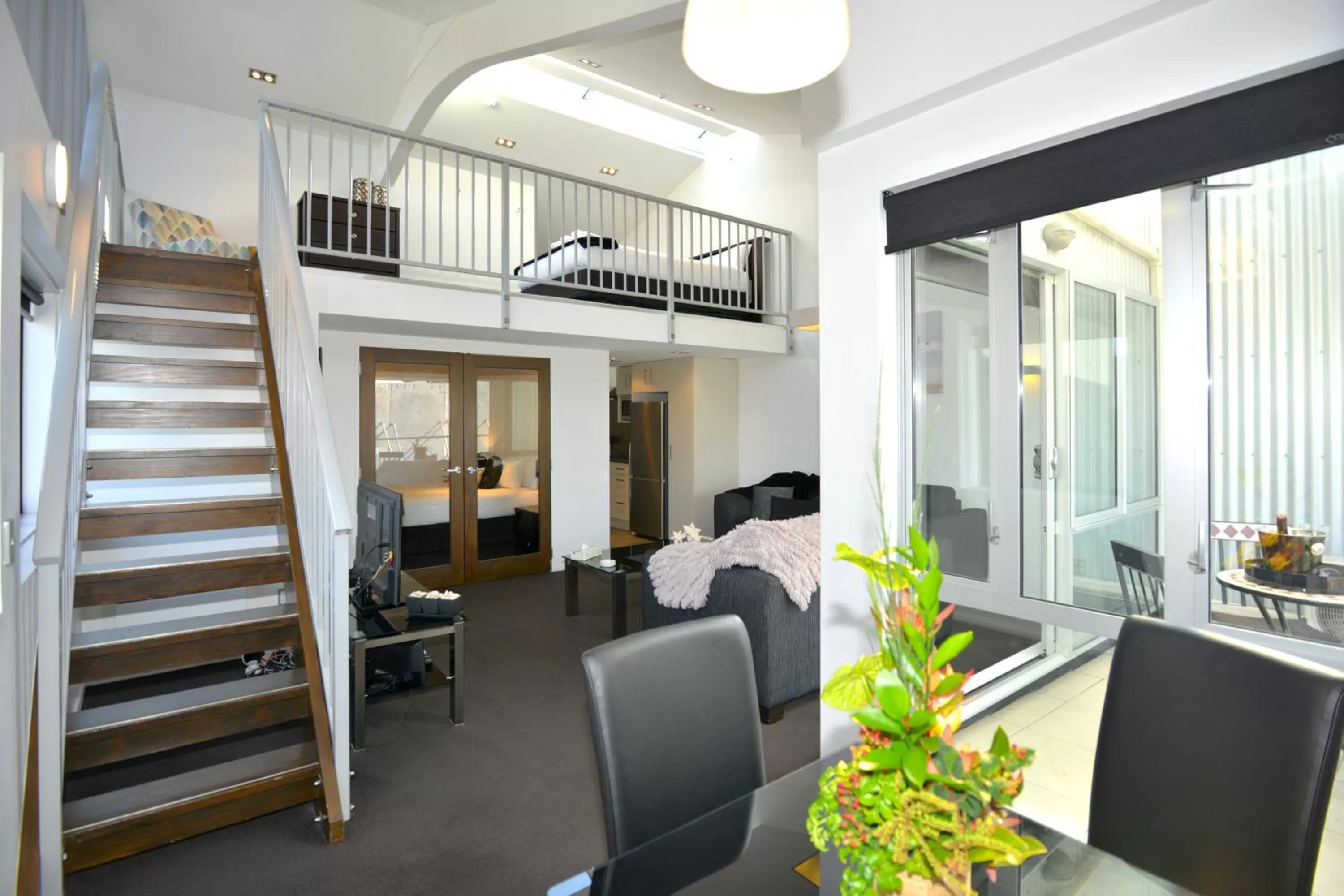 Living room in Southwark Hotel & Apartments