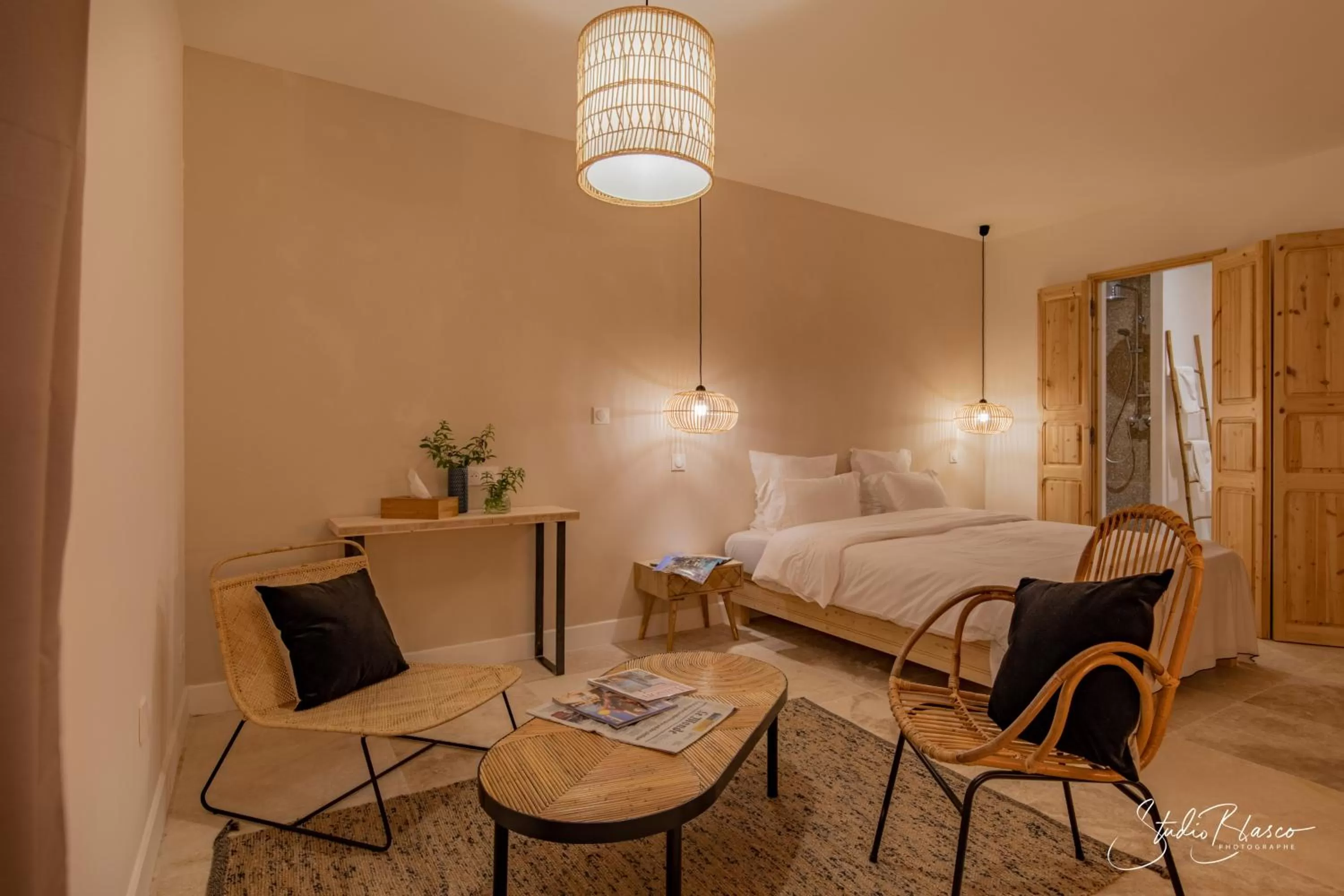 Bed in Moulin de la Roque