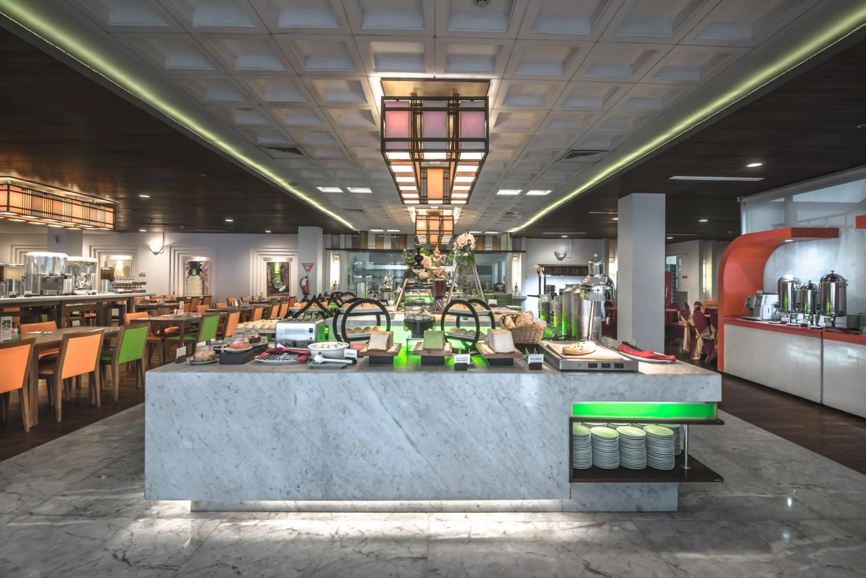 Restaurant/places to eat in HARRIS Hotel & Conventions Malang