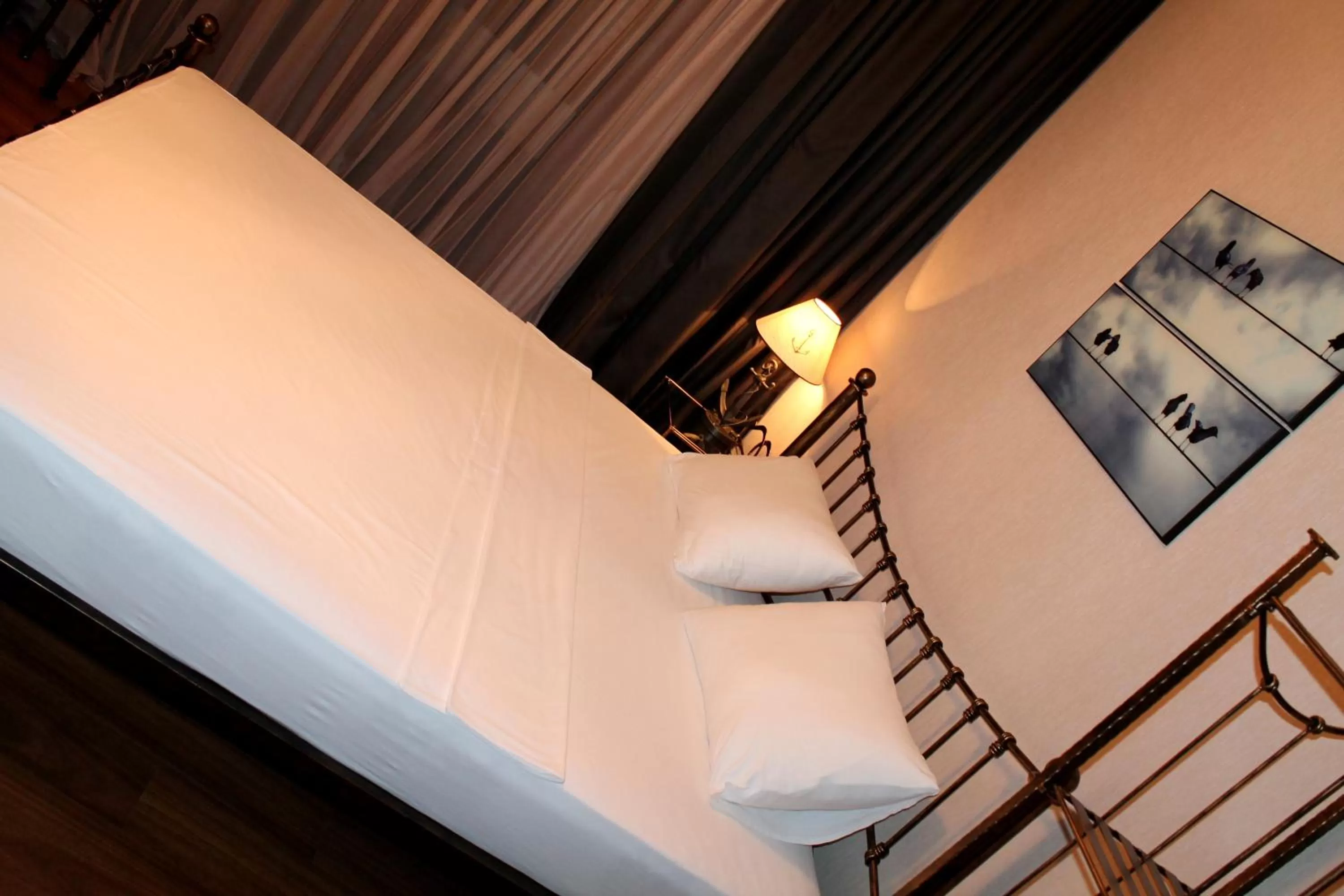 Bedroom, Bed in Royal Venezia Hotel