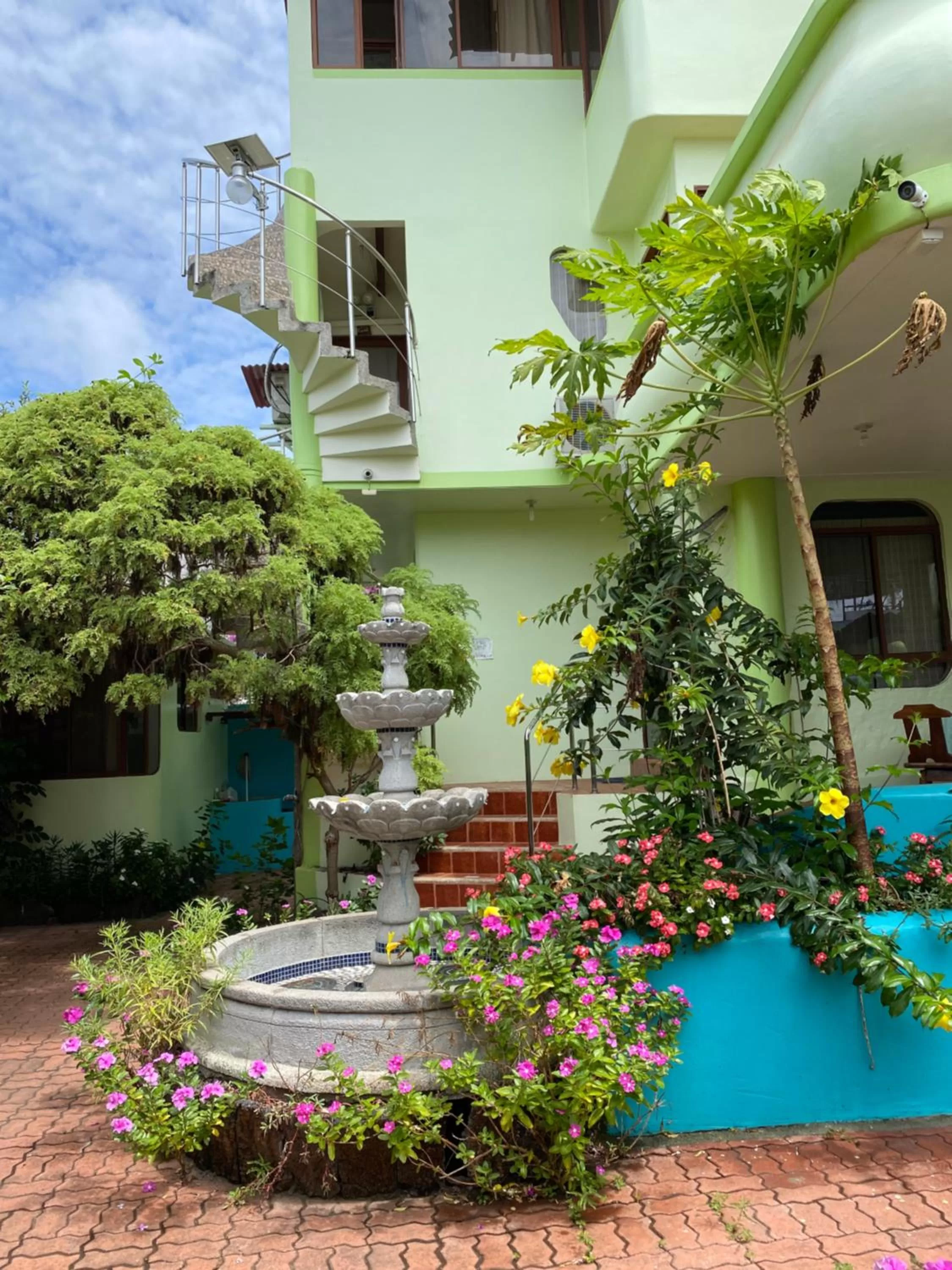 Property Building in Hostal Casa Edén
