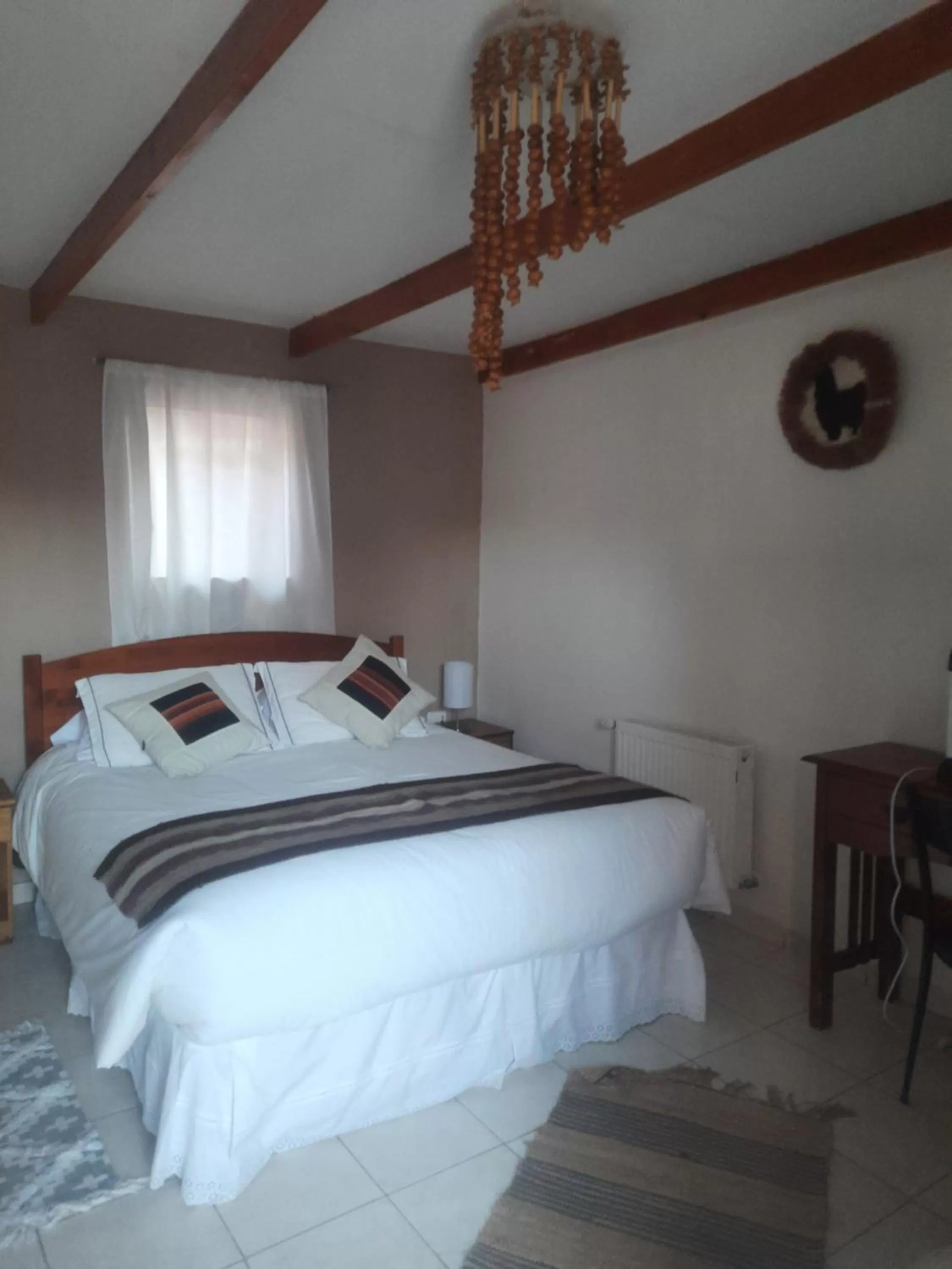 Bedroom, Bed in Hostal Katarpe