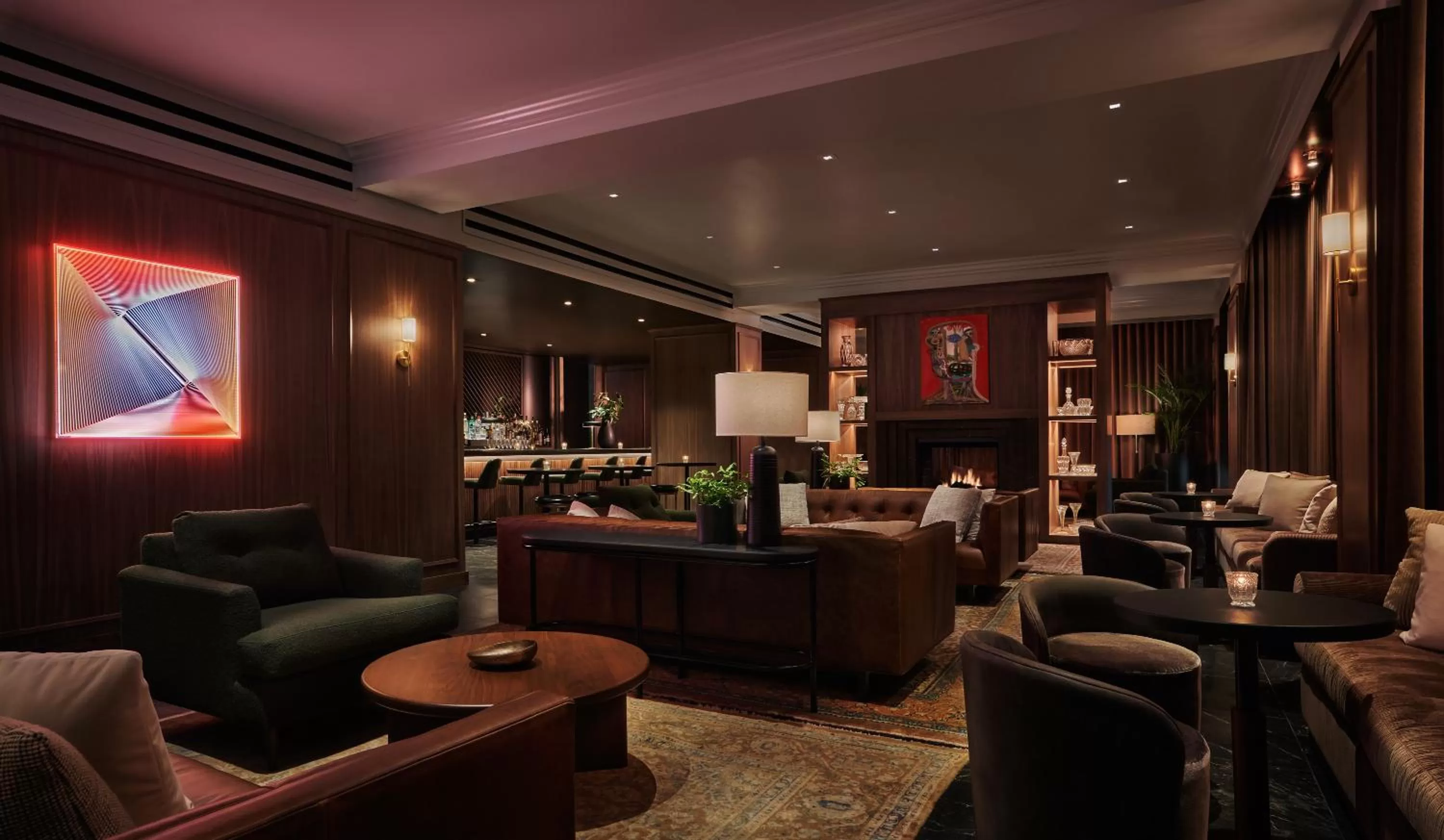 Communal lounge/ TV room in Pendry Chicago
