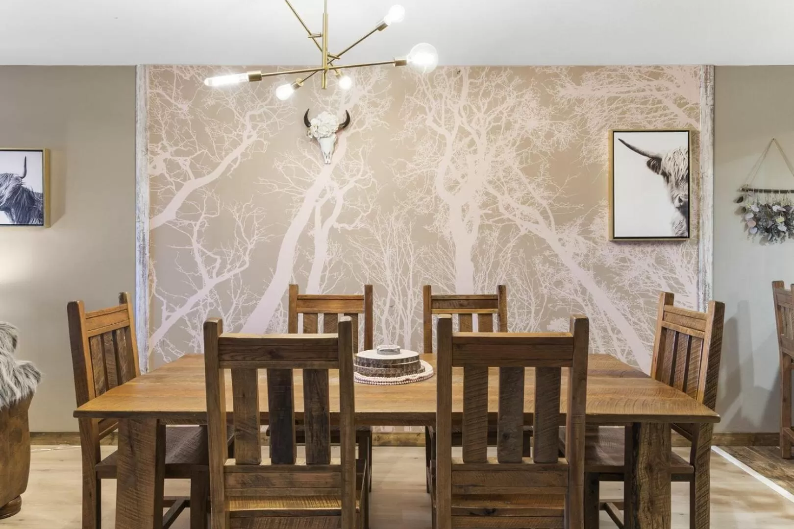 Dining area in Table Rock Resorts at Indian Point