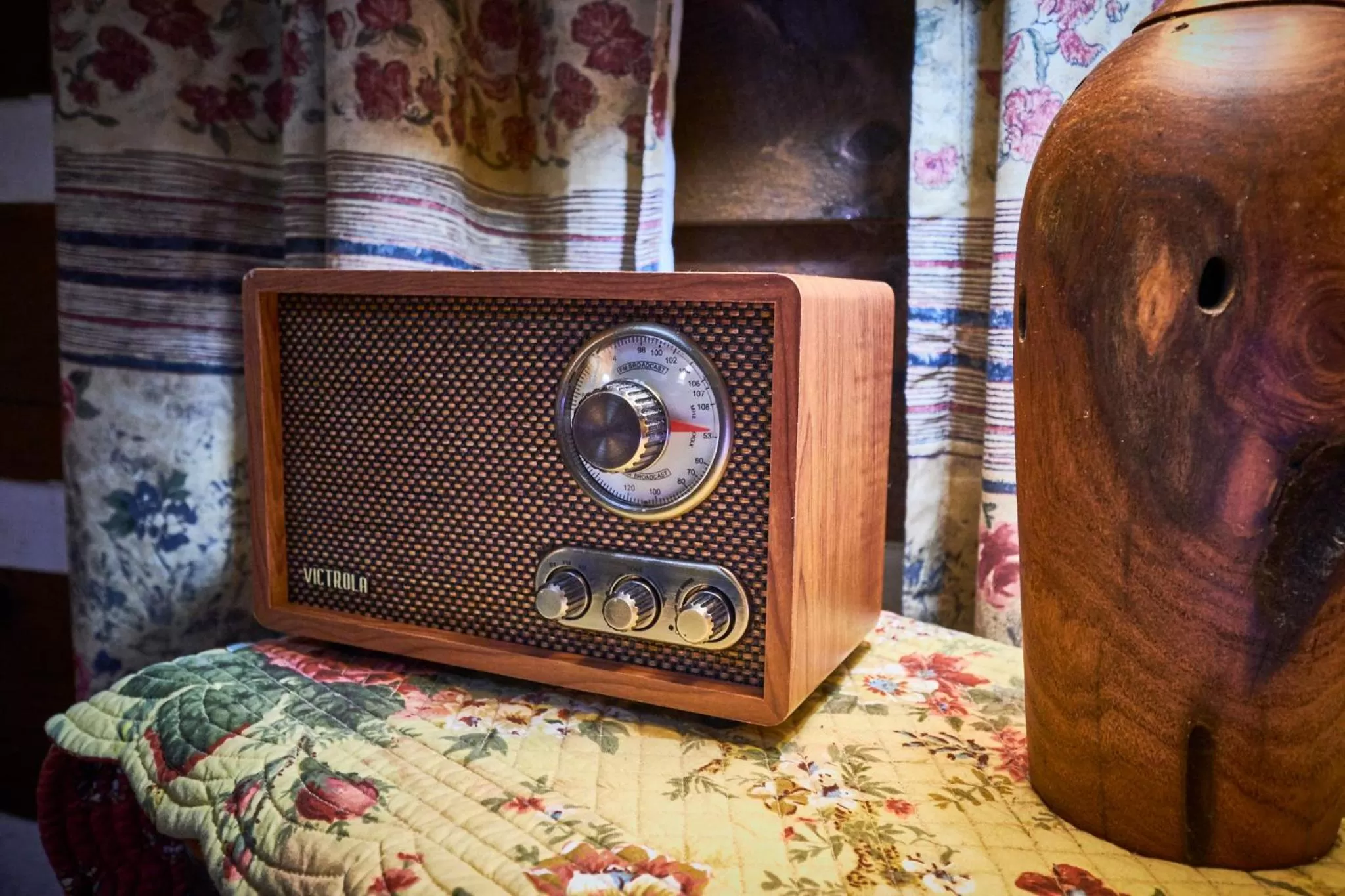 Creekwalk Inn Bed and Breakfast with Cabins