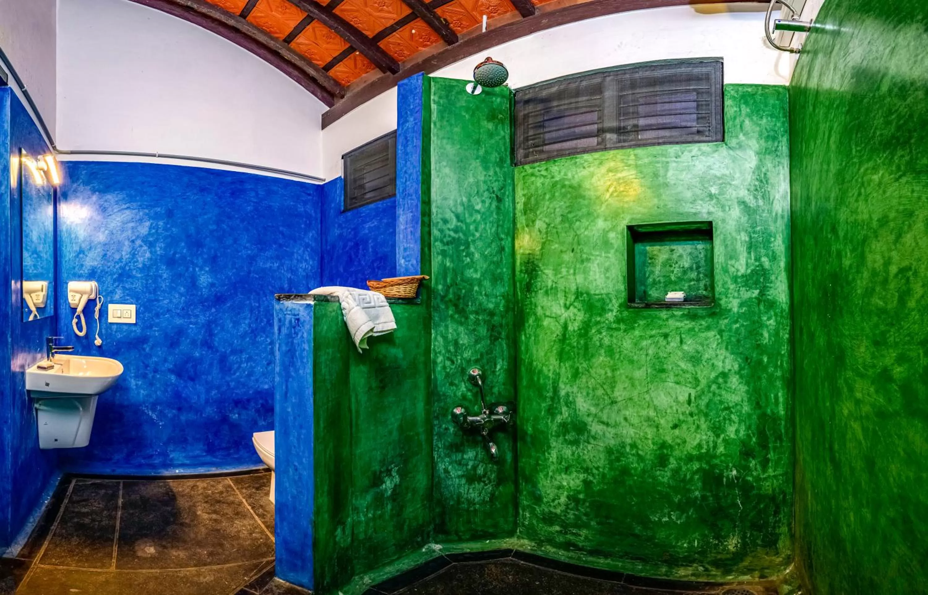 Shower in Neemrana's Coconut Alley