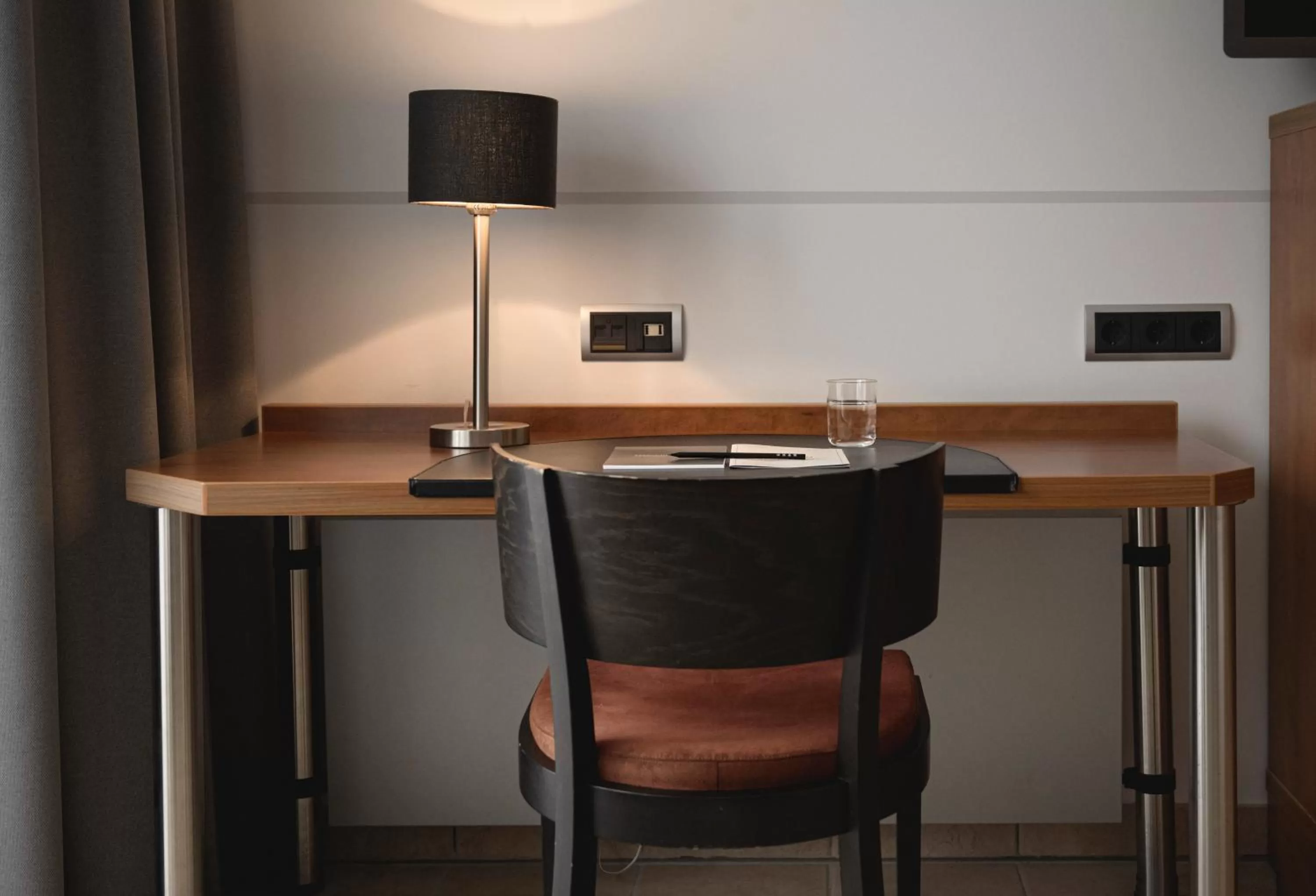 hair dresser in Hotel VierJahreszeiten am Seilersee