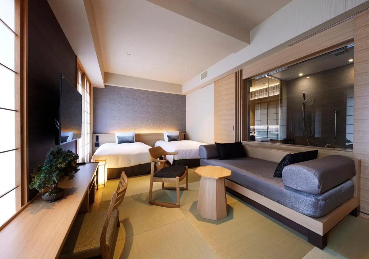 Photo of the whole room in Hotel Niwa Tokyo