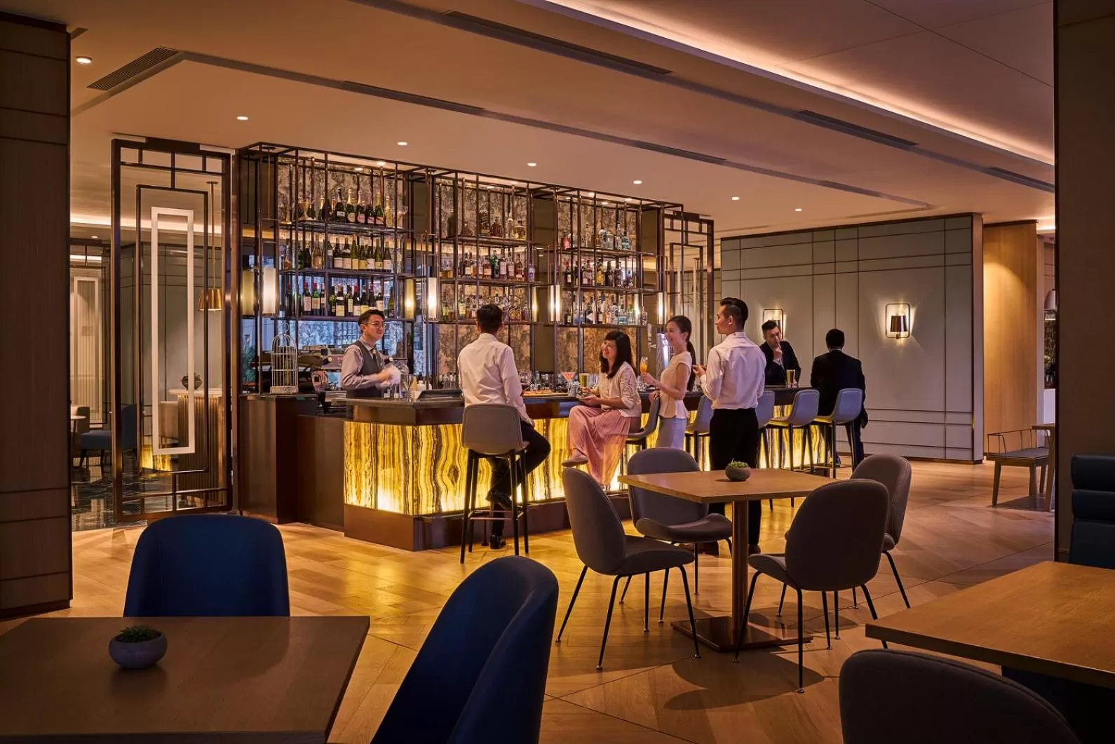 Restaurant/places to eat in Two MacDonnell Road