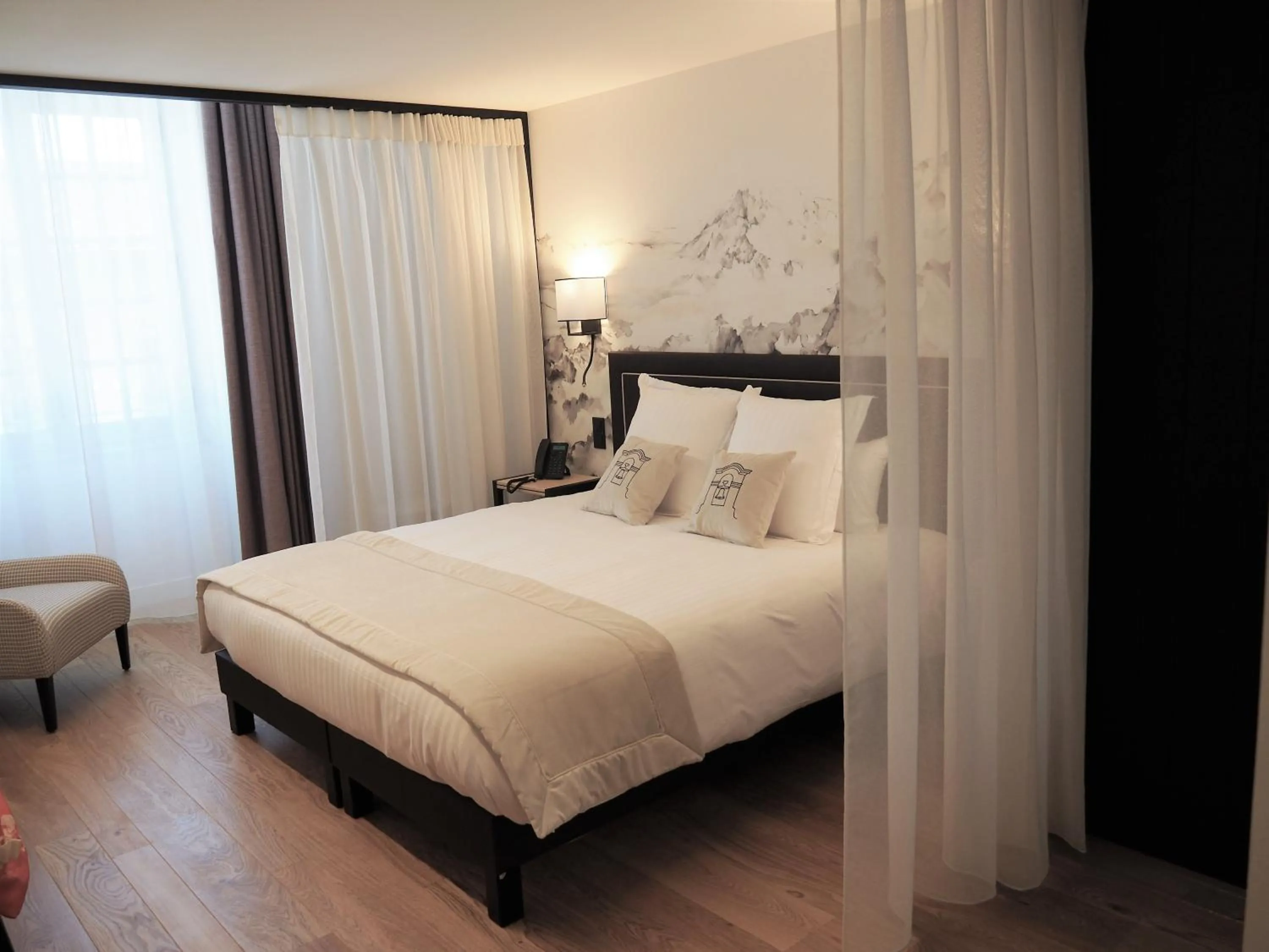 Bed in College des Doctrinaires, Hôtel, Résidence et SPA